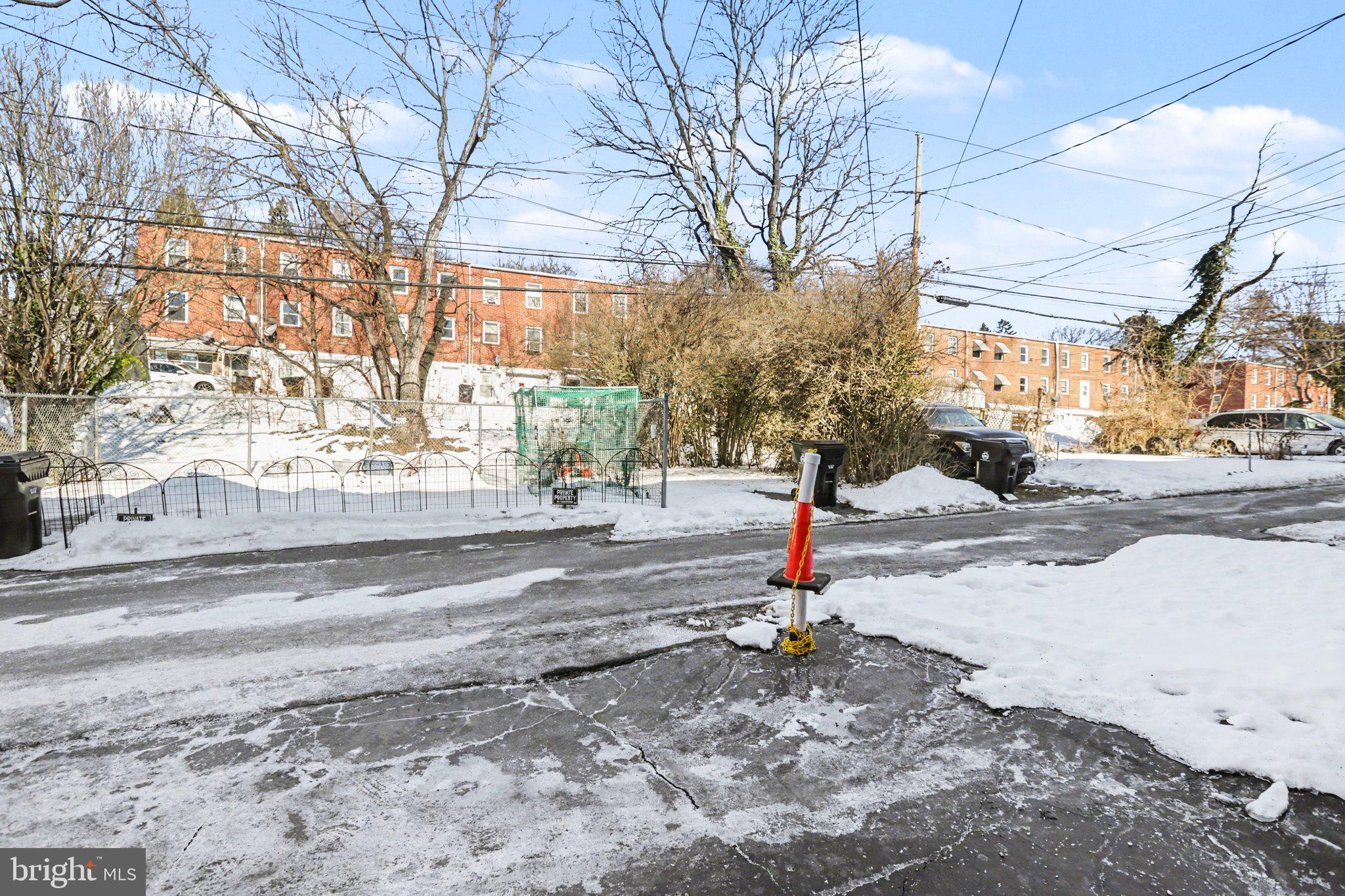 MELROSE GARDENS - Residential