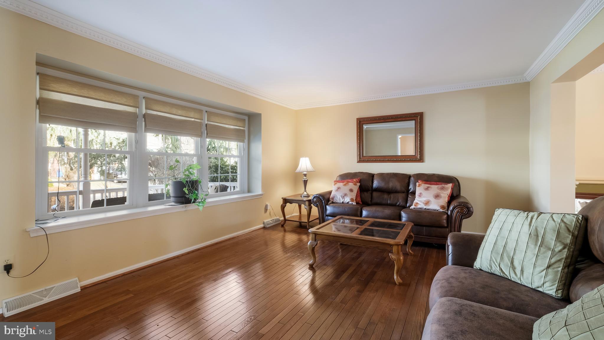 VALLEY GLEN ESTATES - Residential