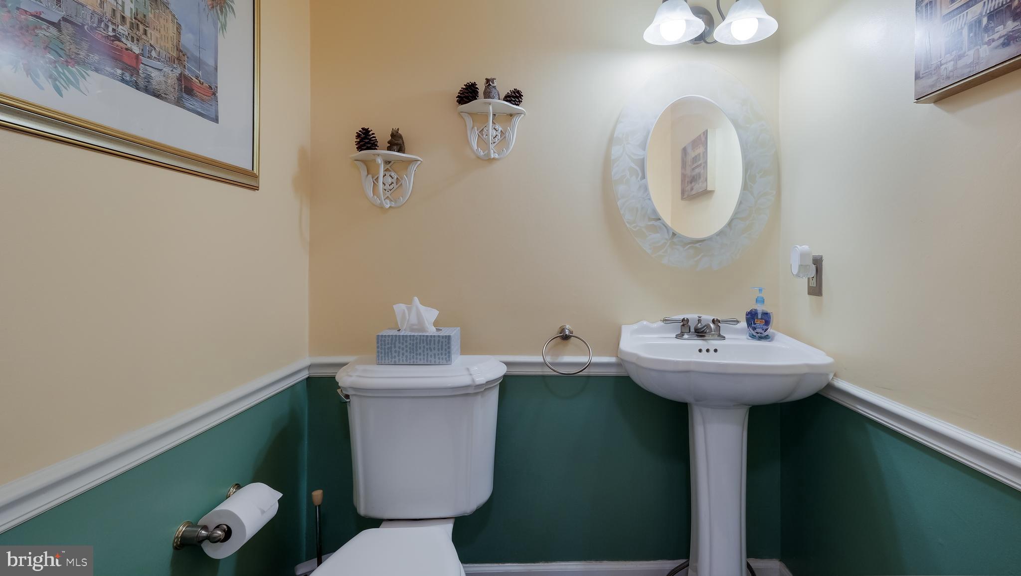 VALLEY GLEN ESTATES - Residential