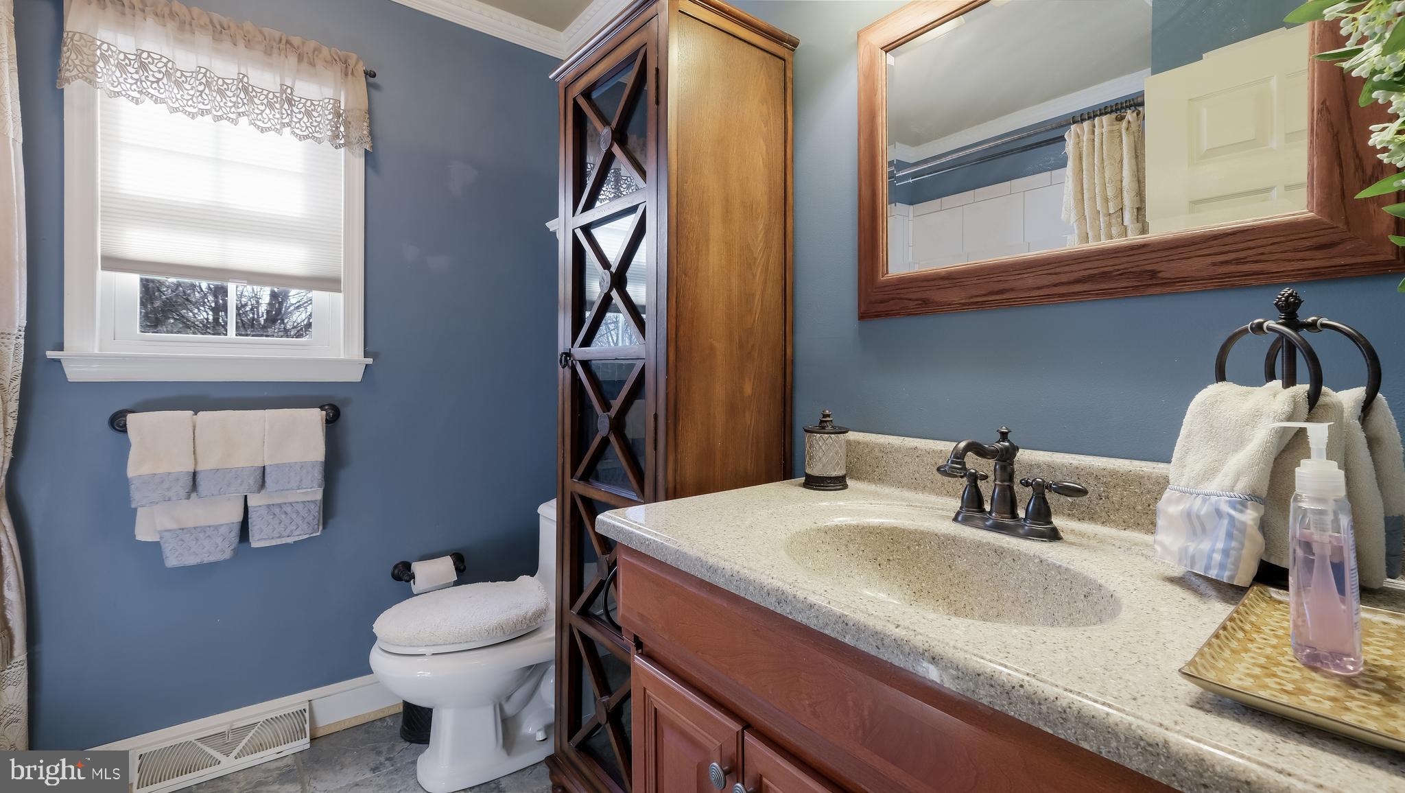 VALLEY GLEN ESTATES - Residential