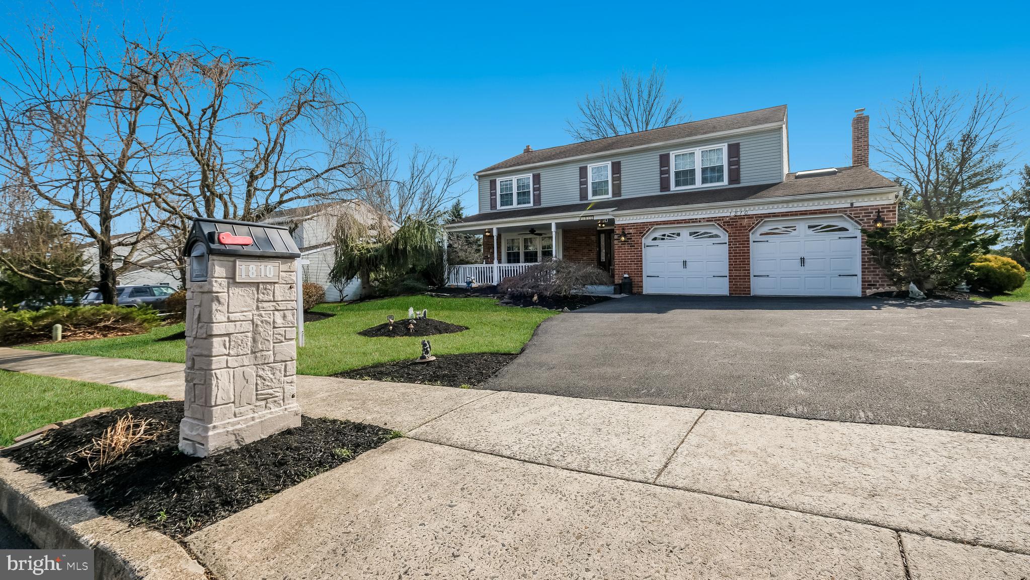 VALLEY GLEN ESTATES - Residential