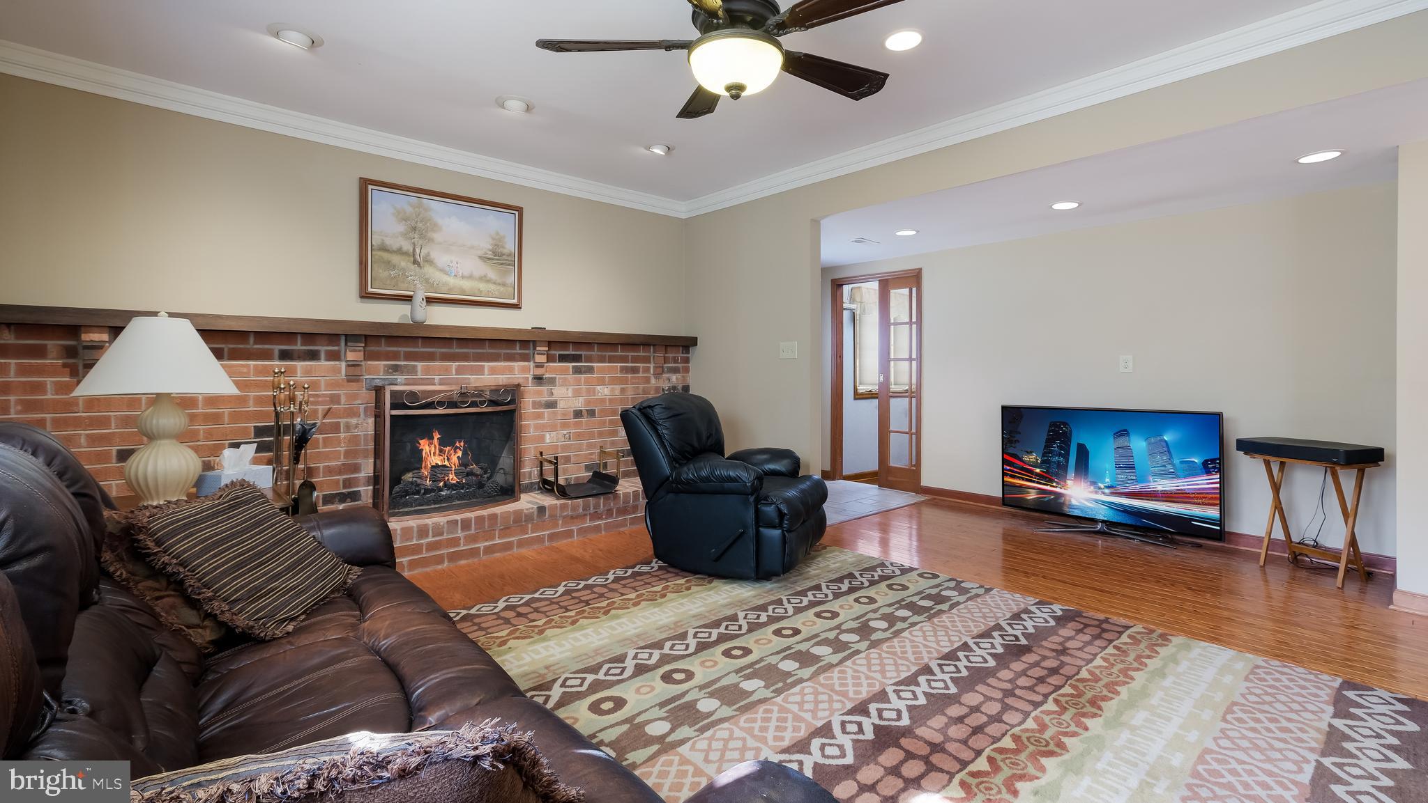 VALLEY GLEN ESTATES - Residential