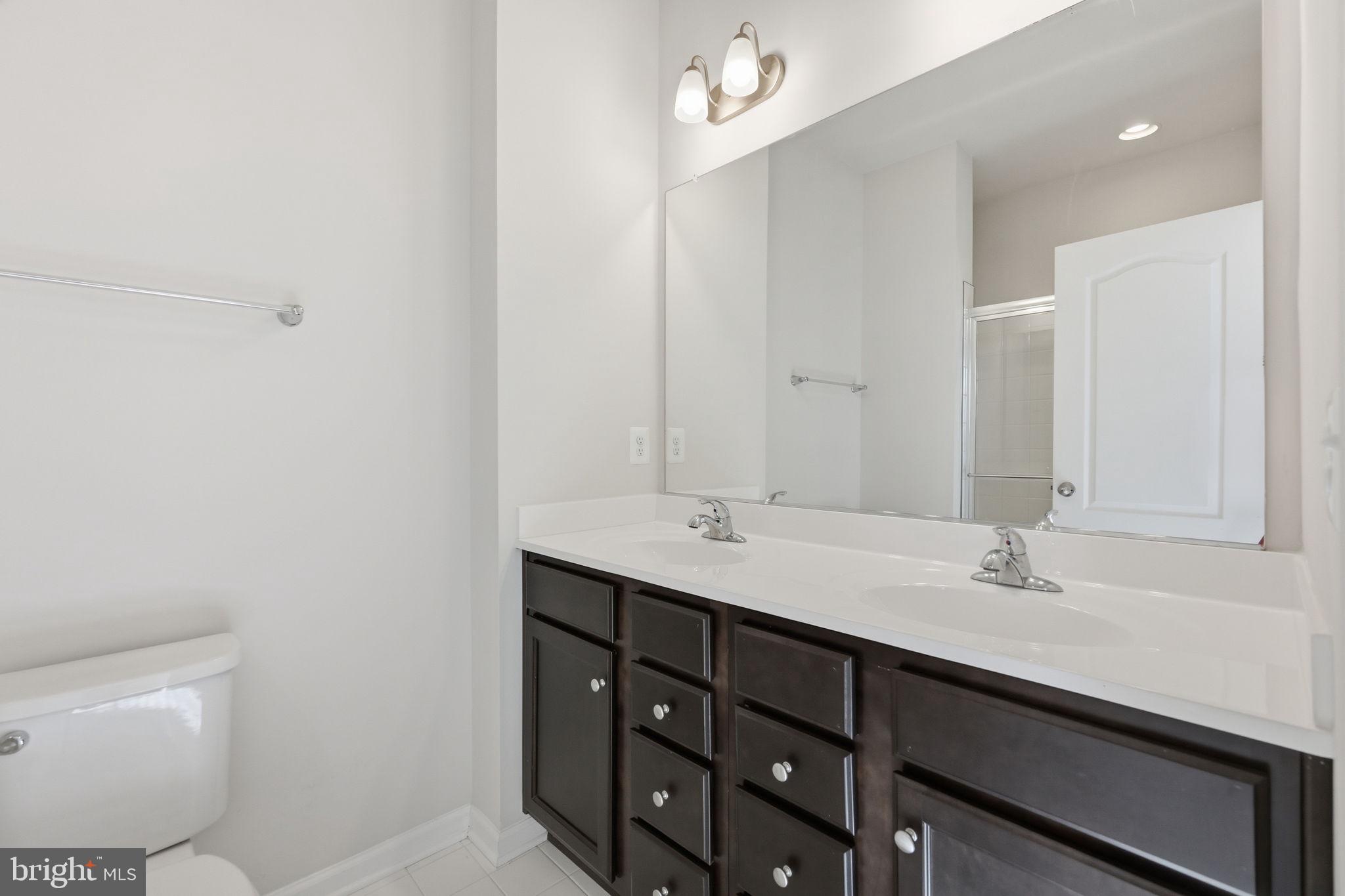 LAUREL OVERLOOK - Residential