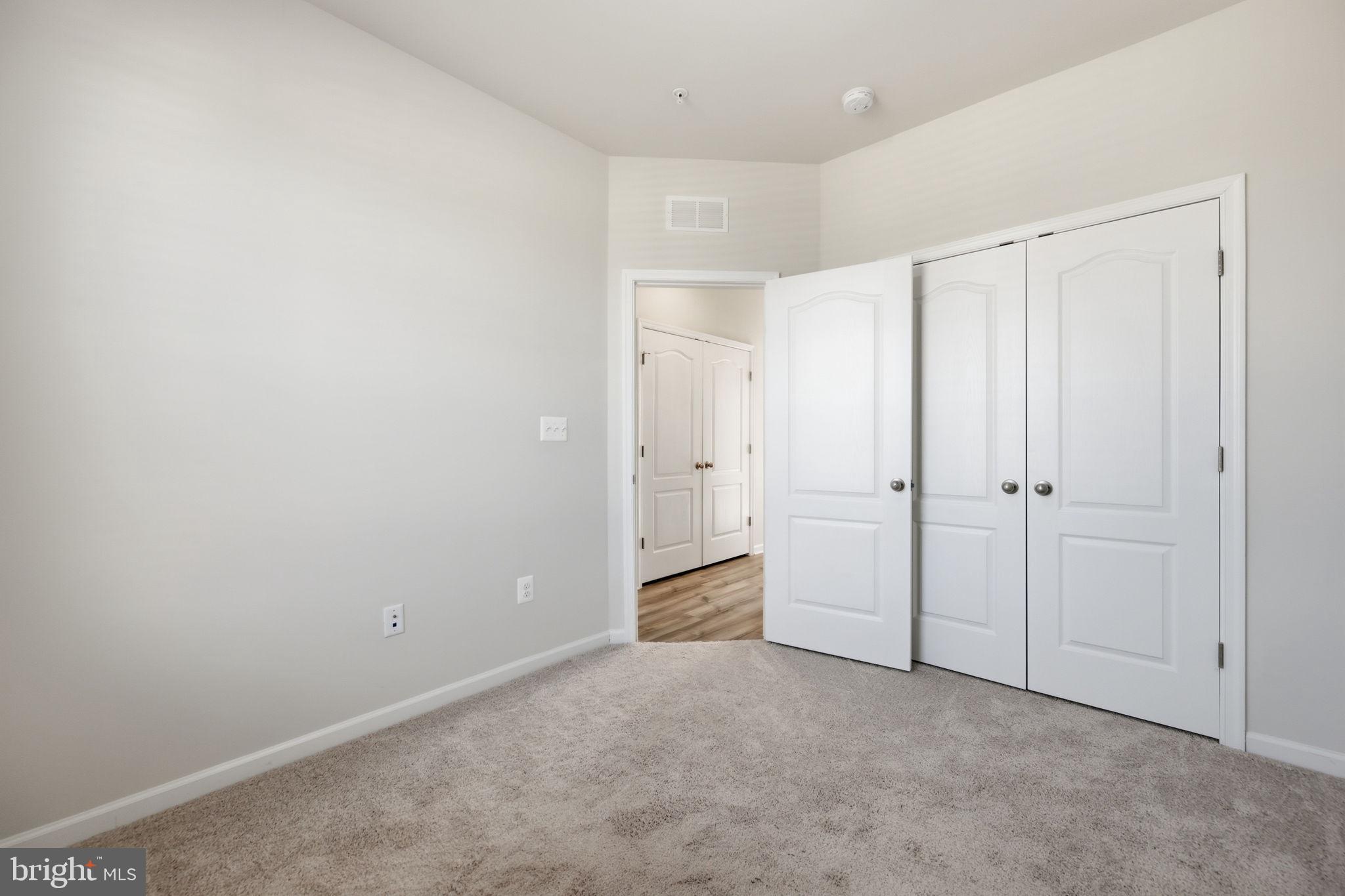 LAUREL OVERLOOK - Residential