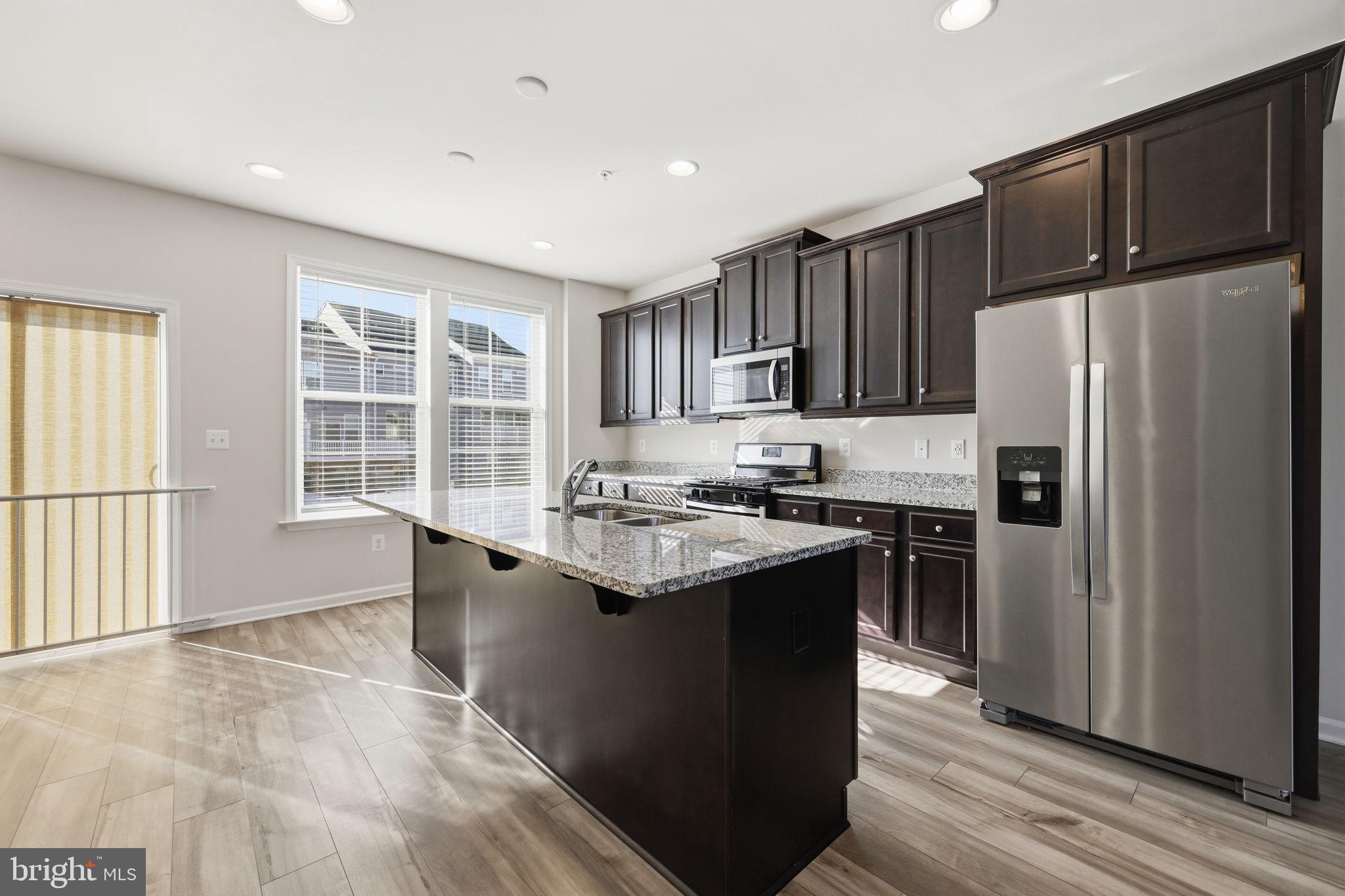 LAUREL OVERLOOK - Residential