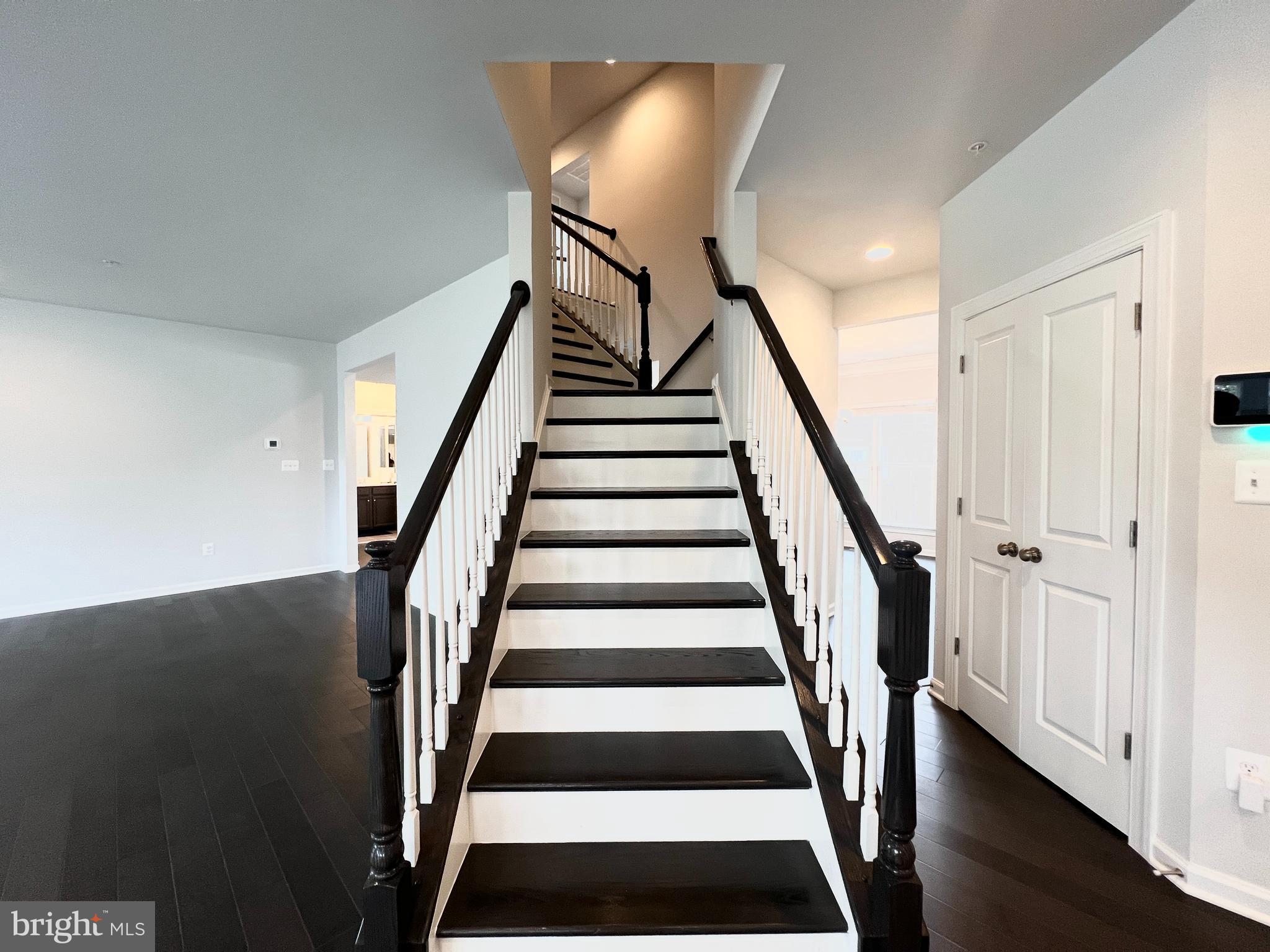 VILLAGES OF SAVANNAH - Residential