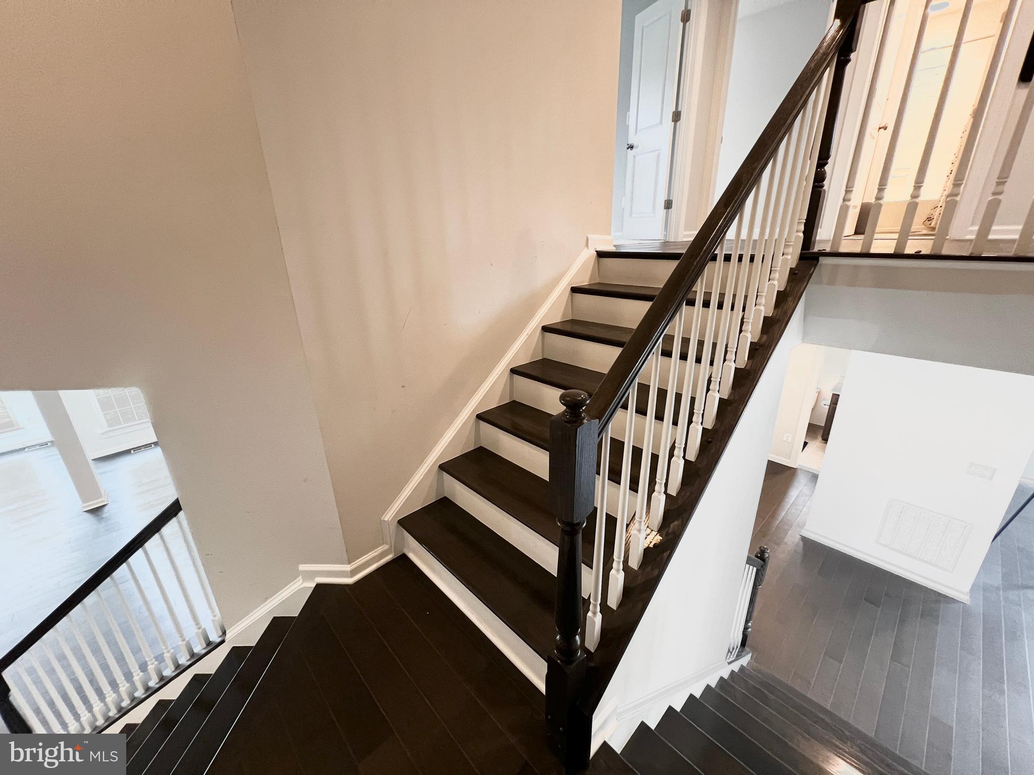 VILLAGES OF SAVANNAH - Residential