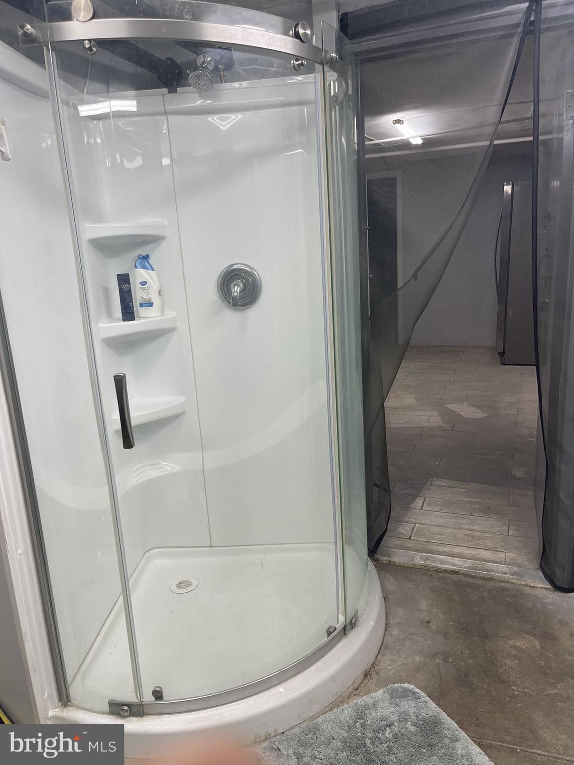 MAYFAIR - Residential