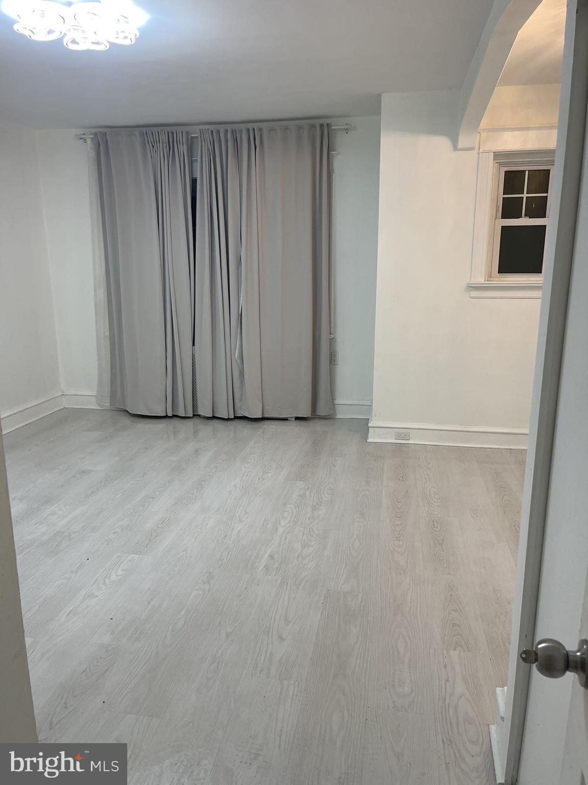 MAYFAIR - Residential