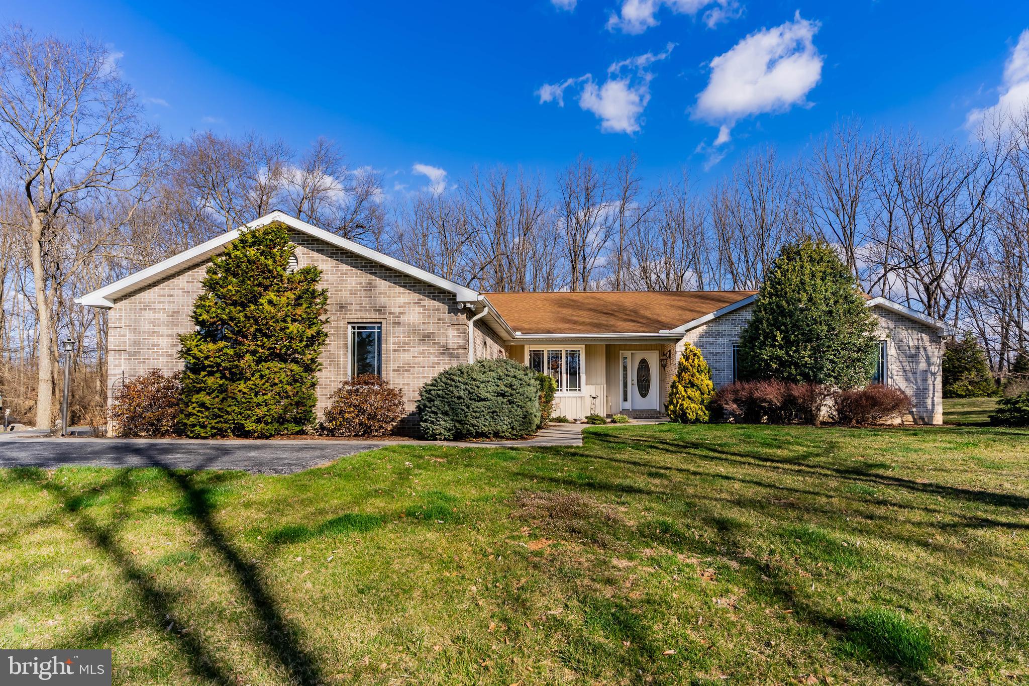 GREYSTONE ACRES - Residential