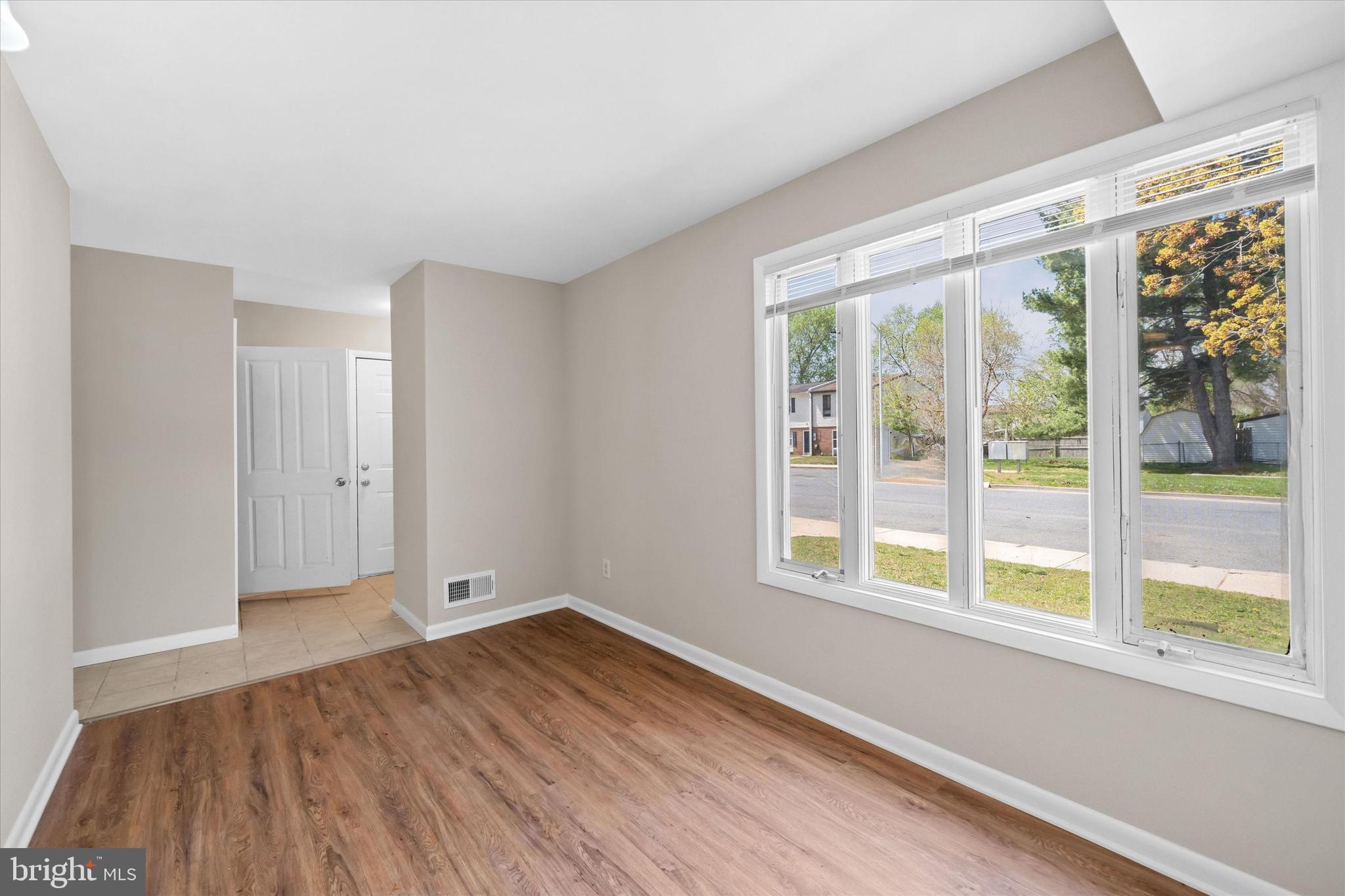 ELKTON TOWNHOUSES - Residential