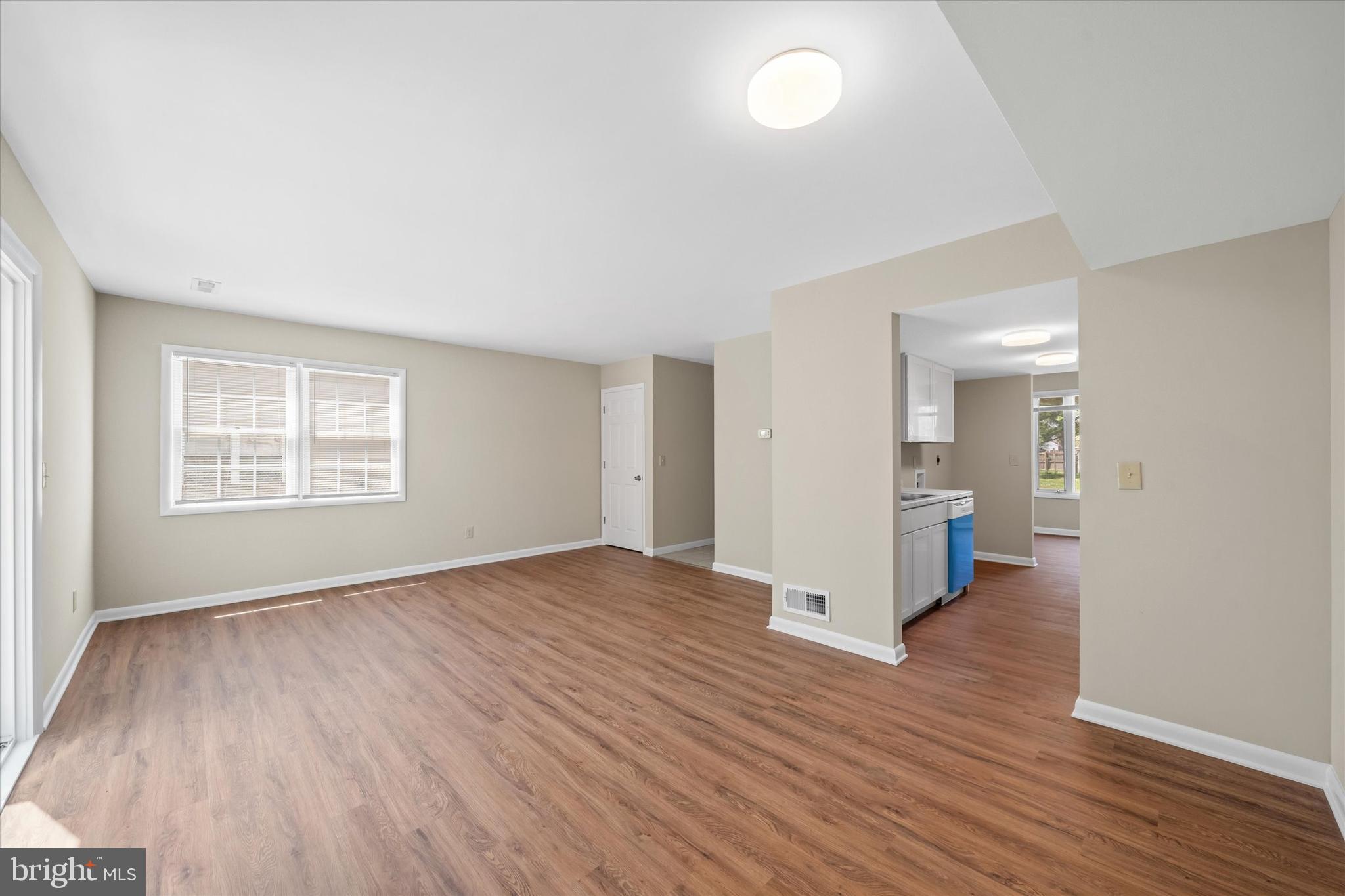 ELKTON TOWNHOUSES - Residential