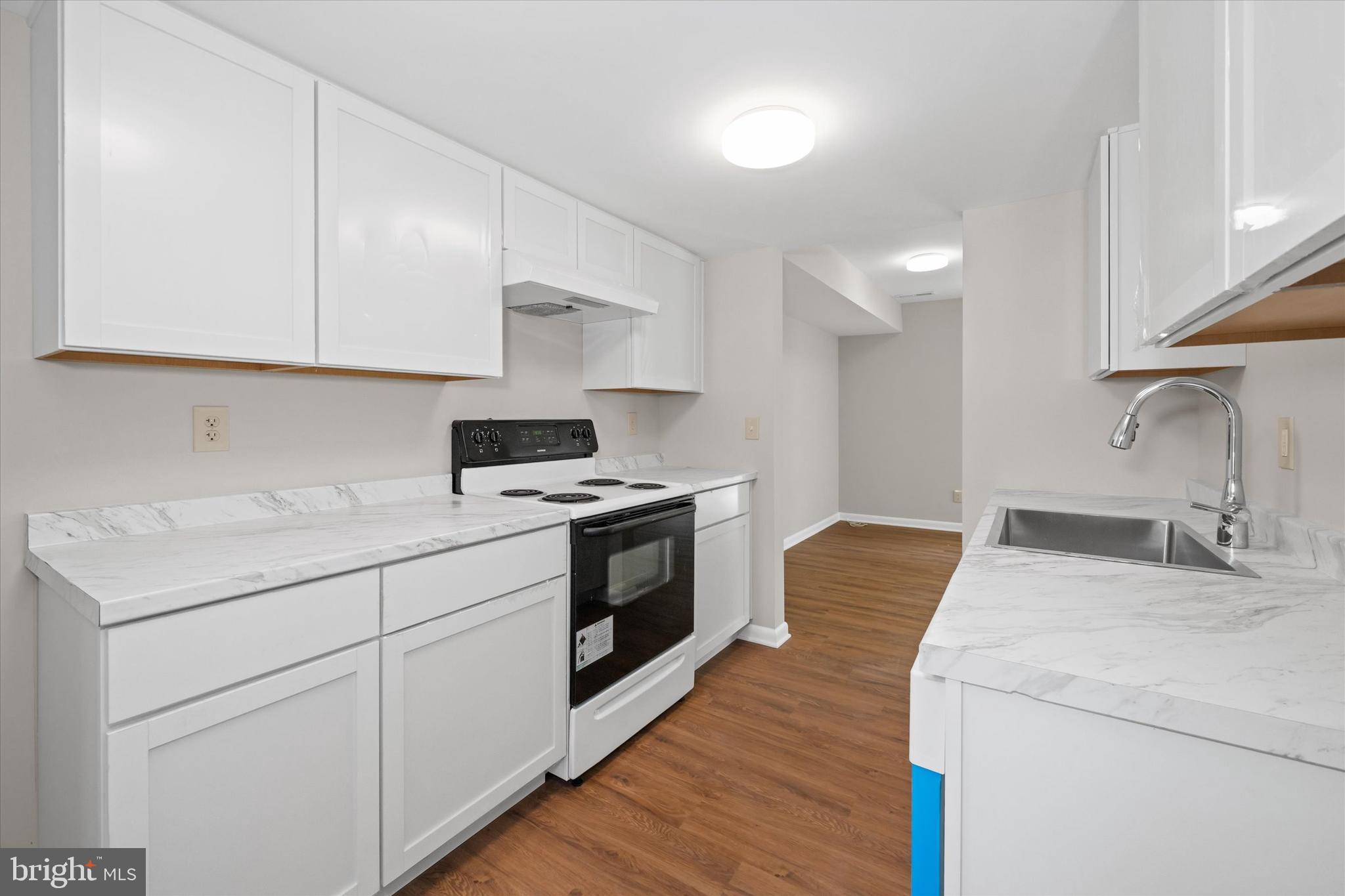 ELKTON TOWNHOUSES - Residential