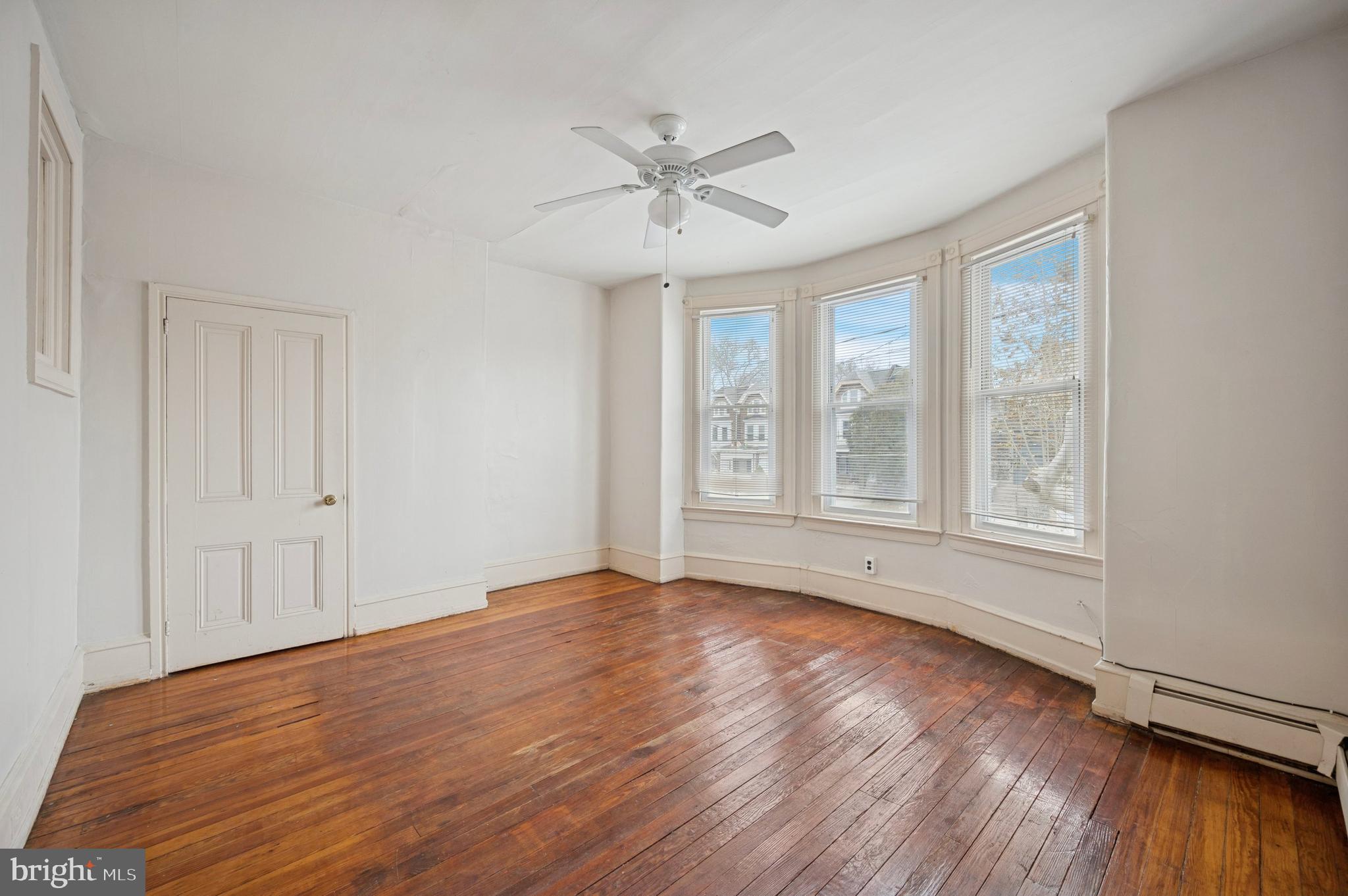 FELTONVILLE - Residential Income