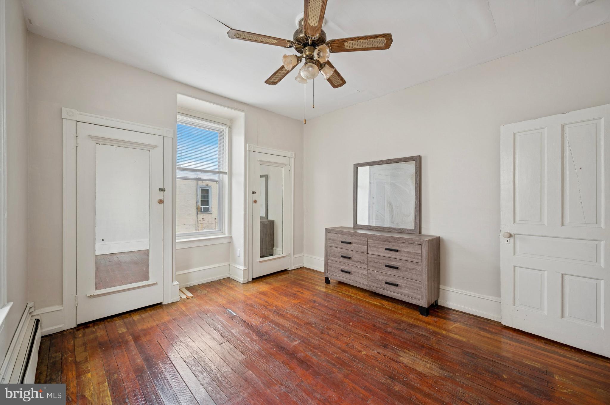 FELTONVILLE - Residential Income