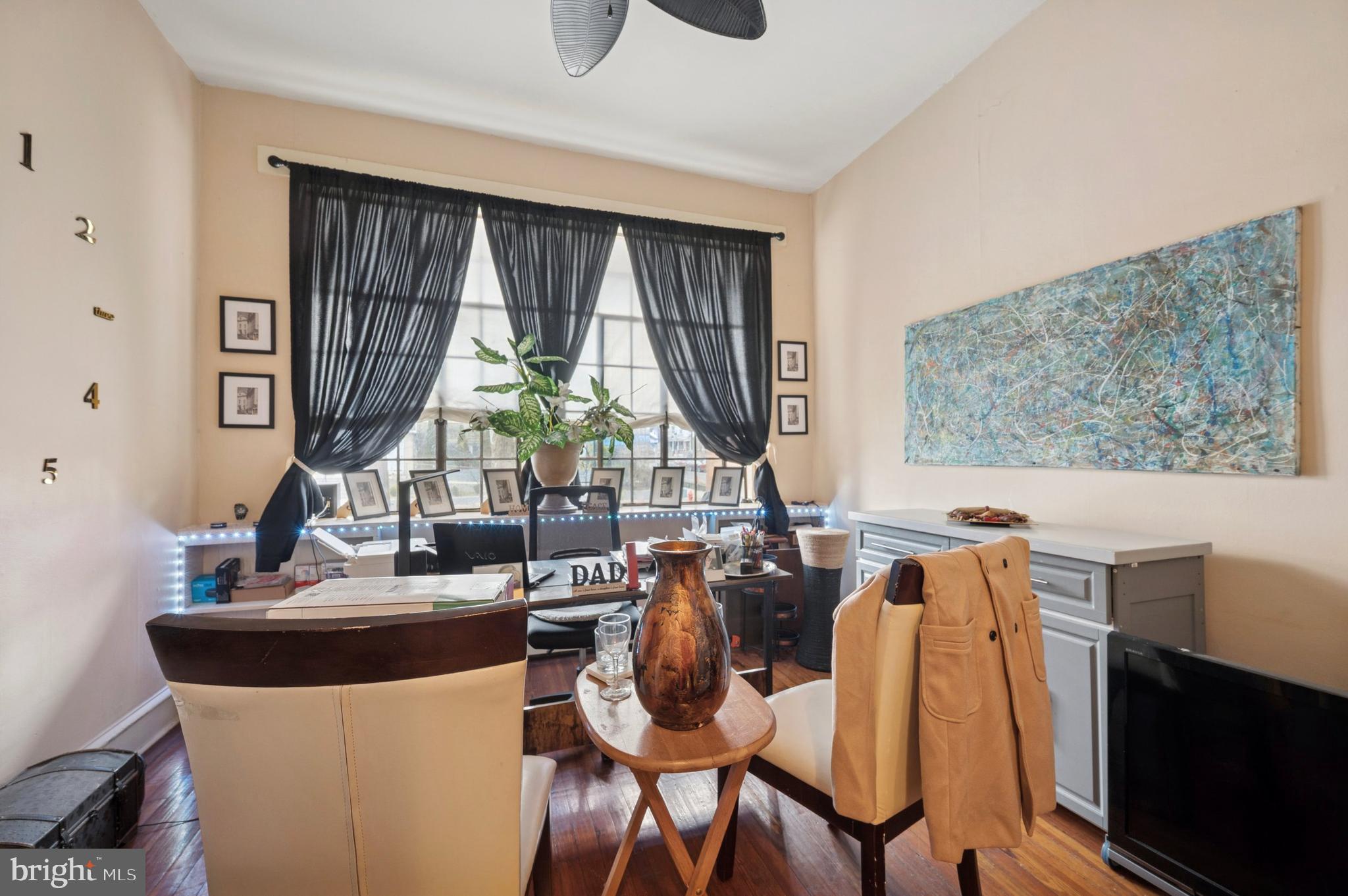 FELTONVILLE - Residential Income