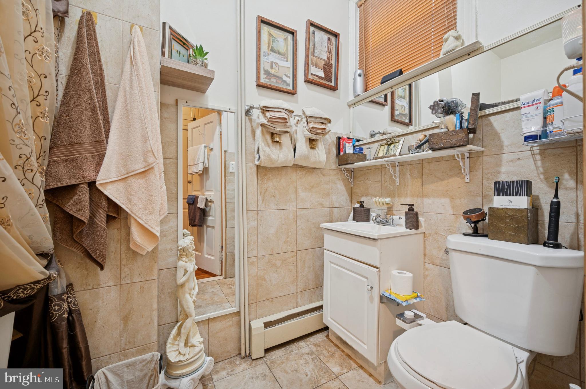 FELTONVILLE - Residential Income