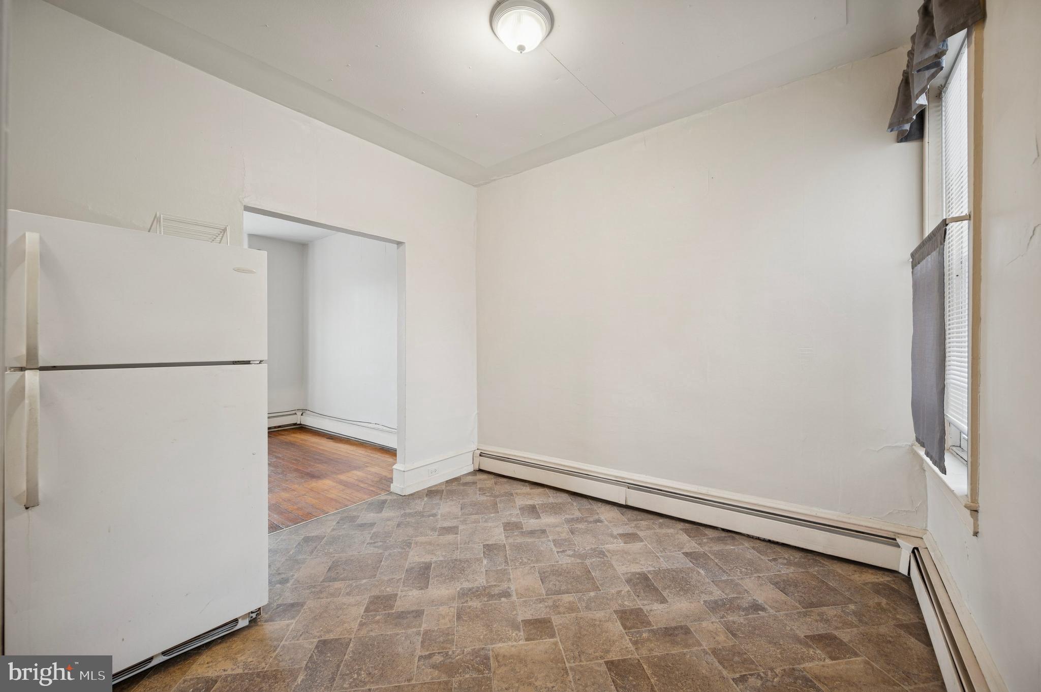 FELTONVILLE - Residential Income