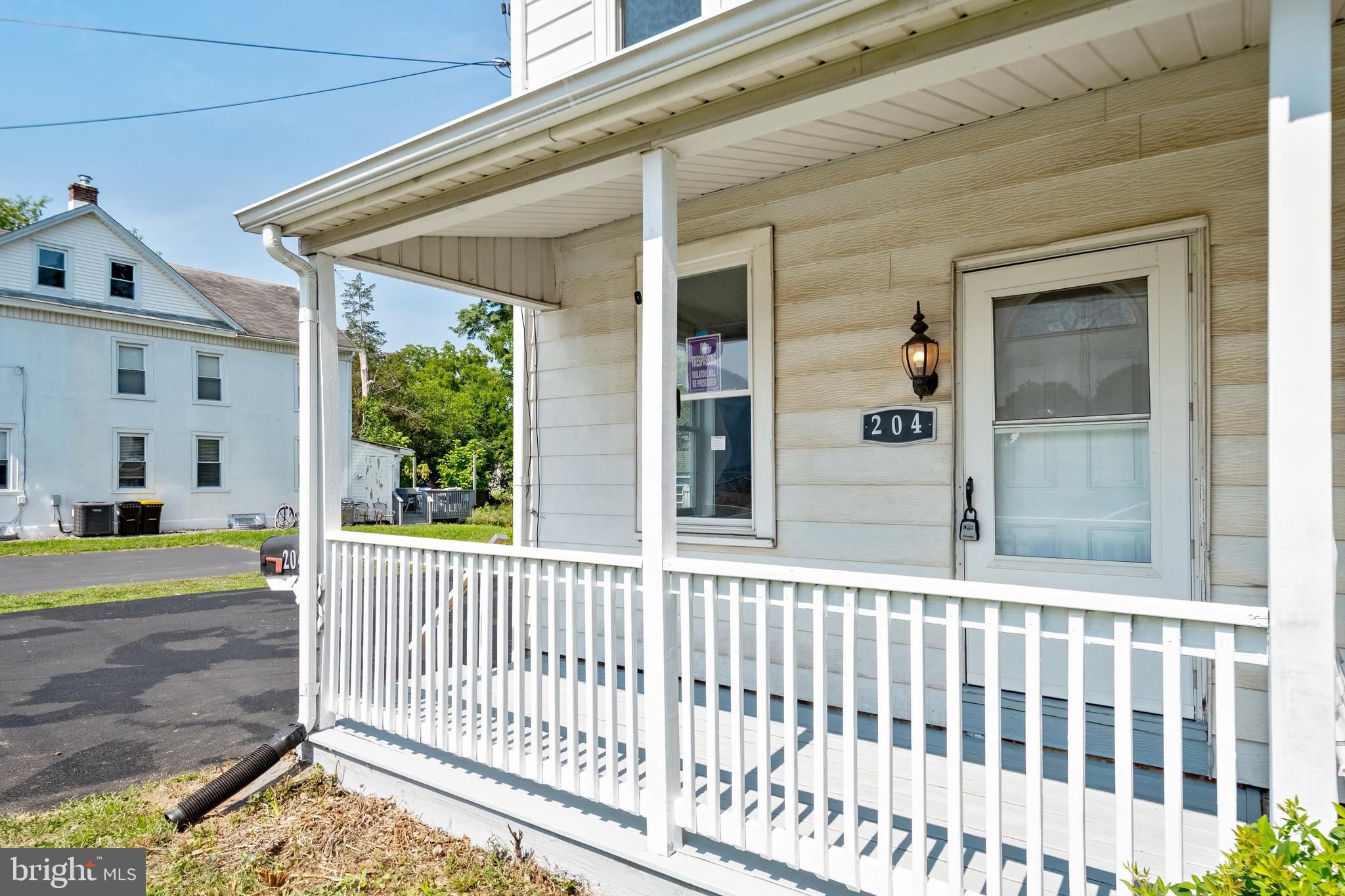 204 ELM AVENUE