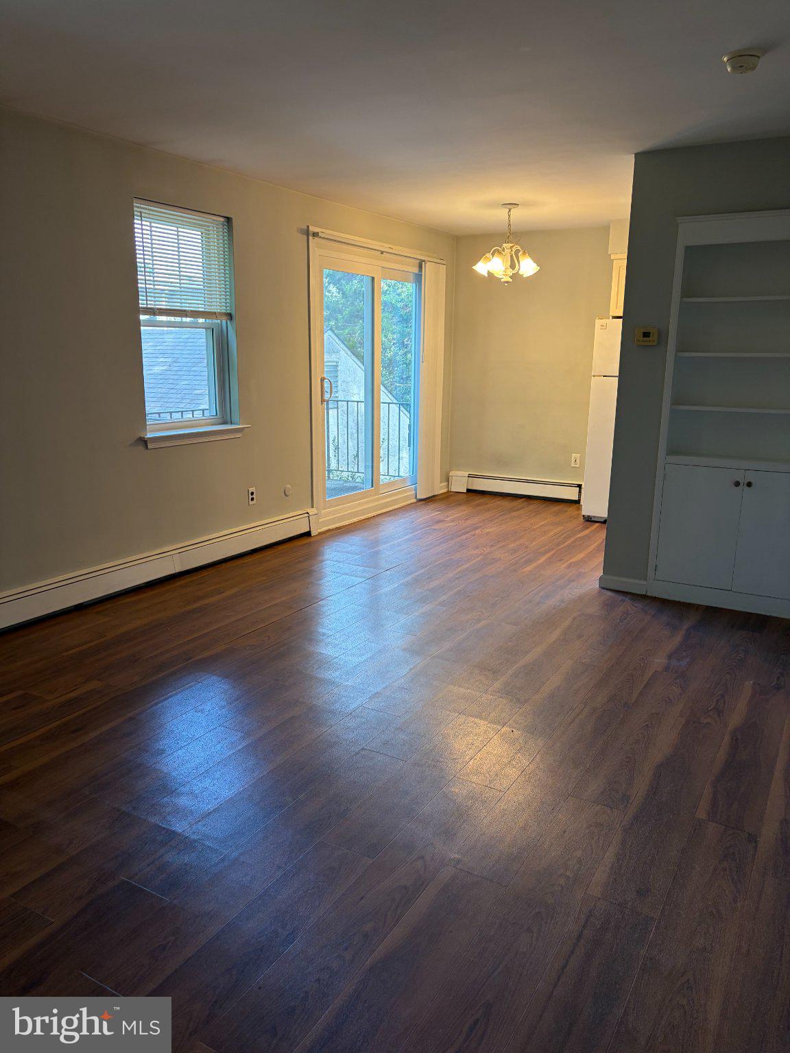 323-325 HAVERFORD AVENUE A5