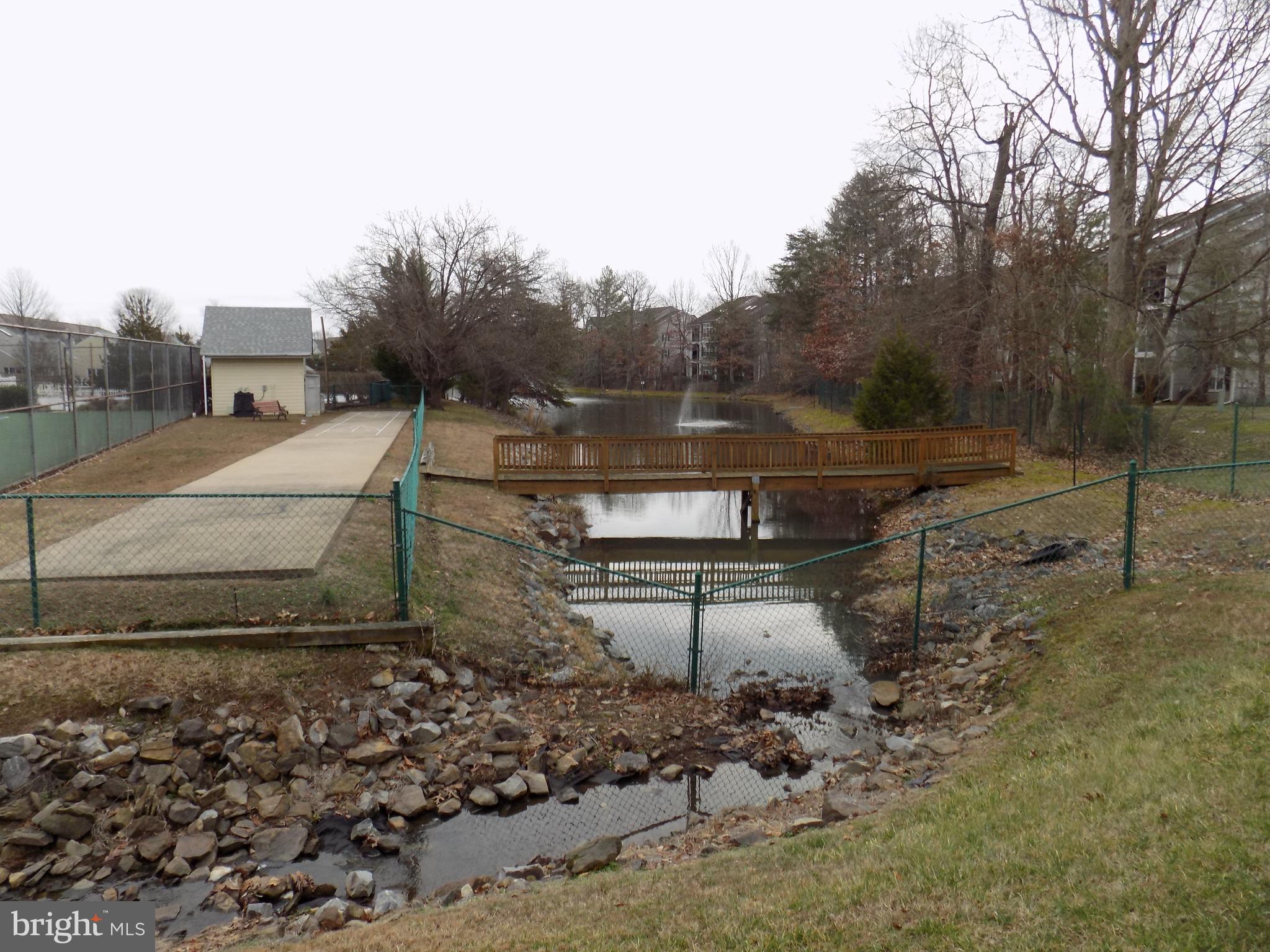 SUMMERLAKE - Residential