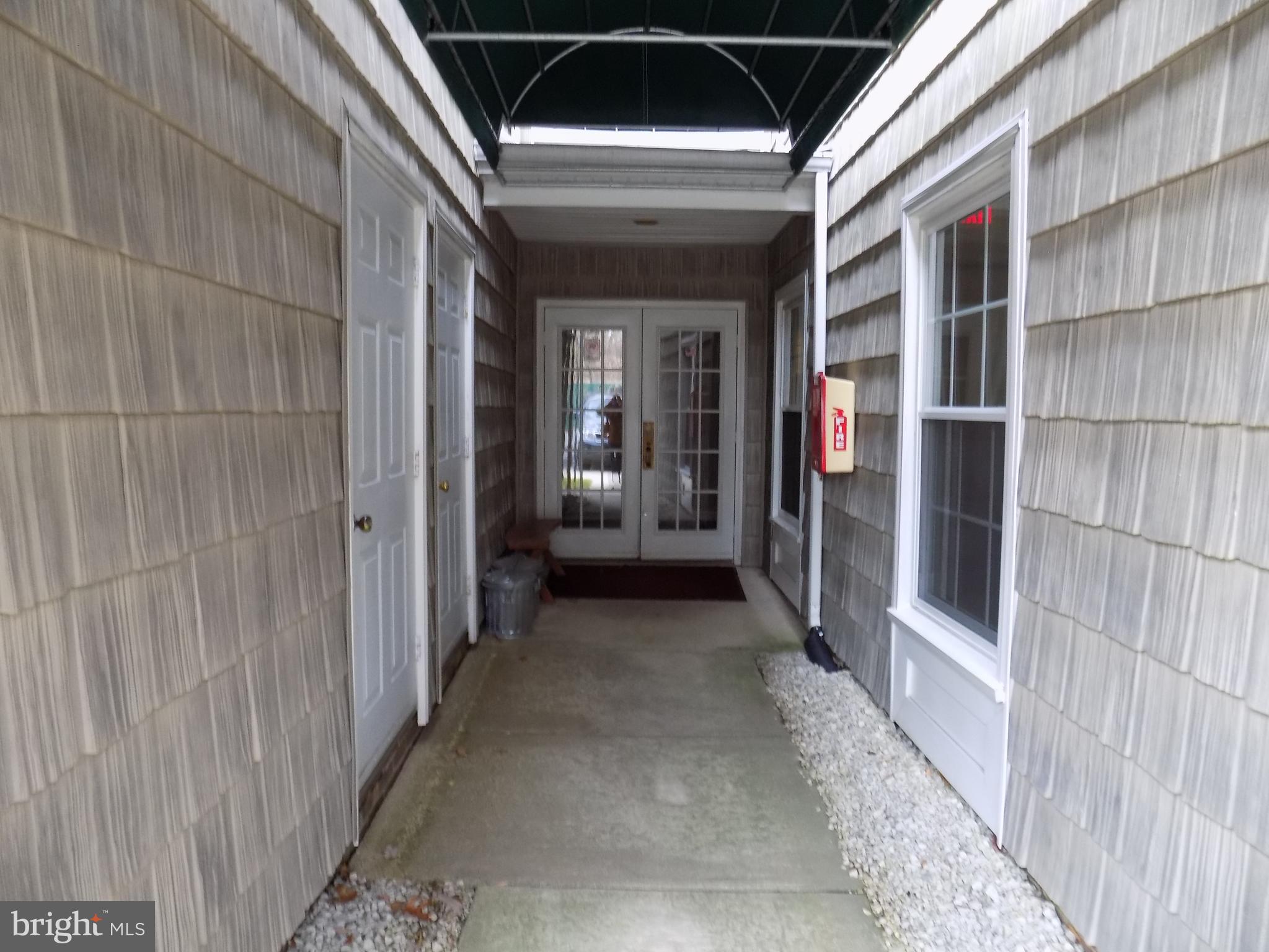 SUMMERLAKE - Residential