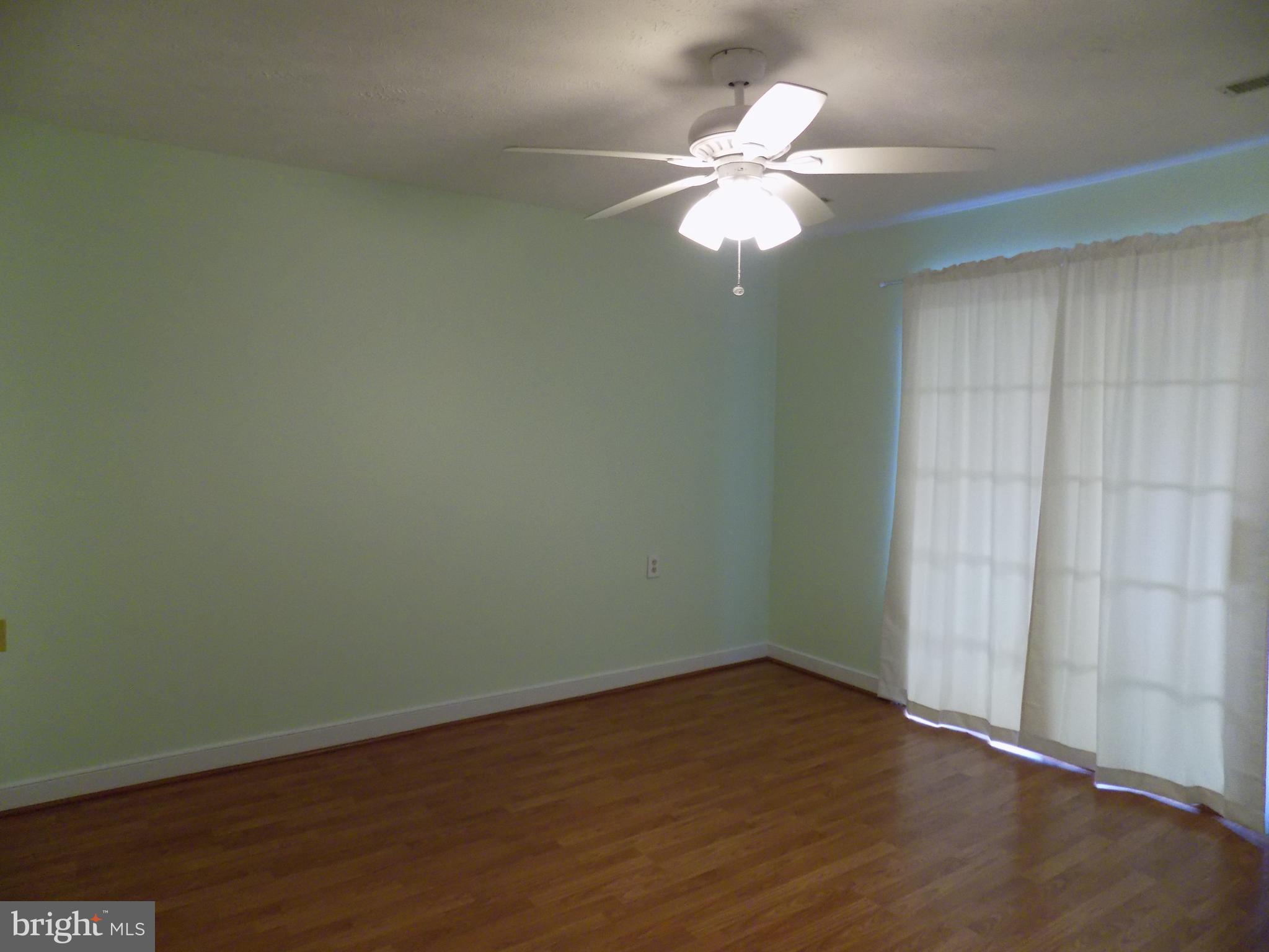 SUMMERLAKE - Residential