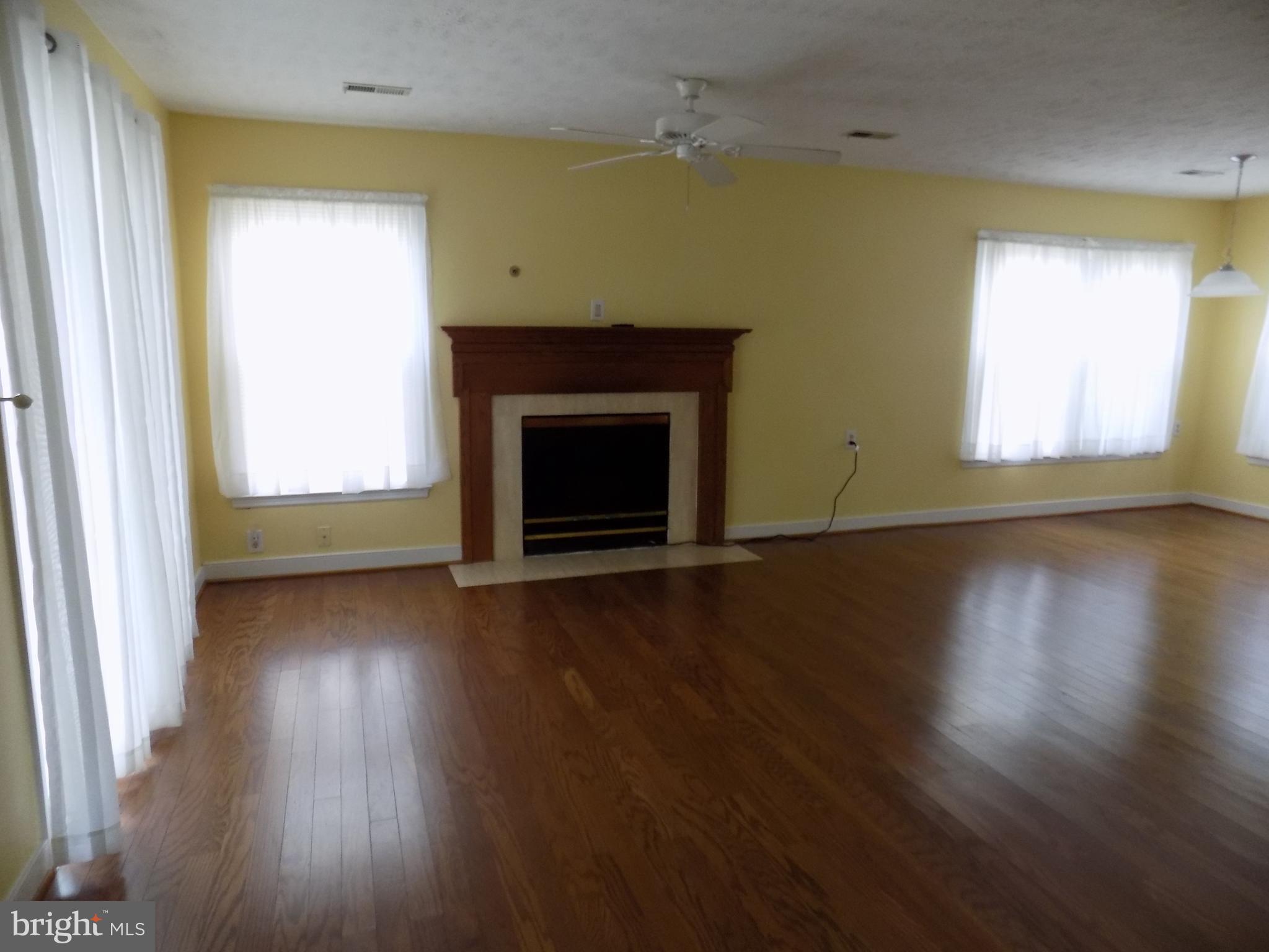 SUMMERLAKE - Residential