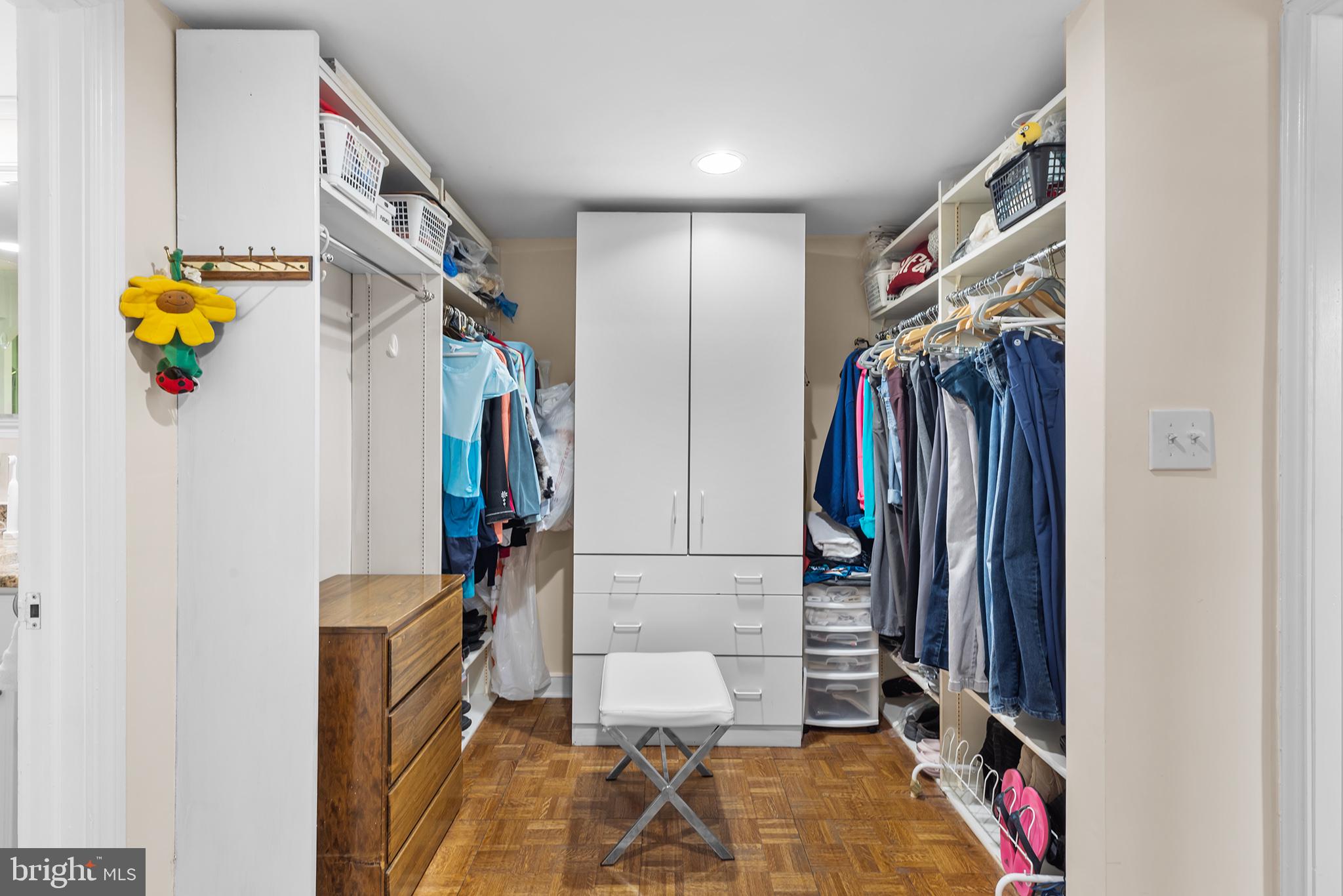 CHESWOLD ESTATES - Residential