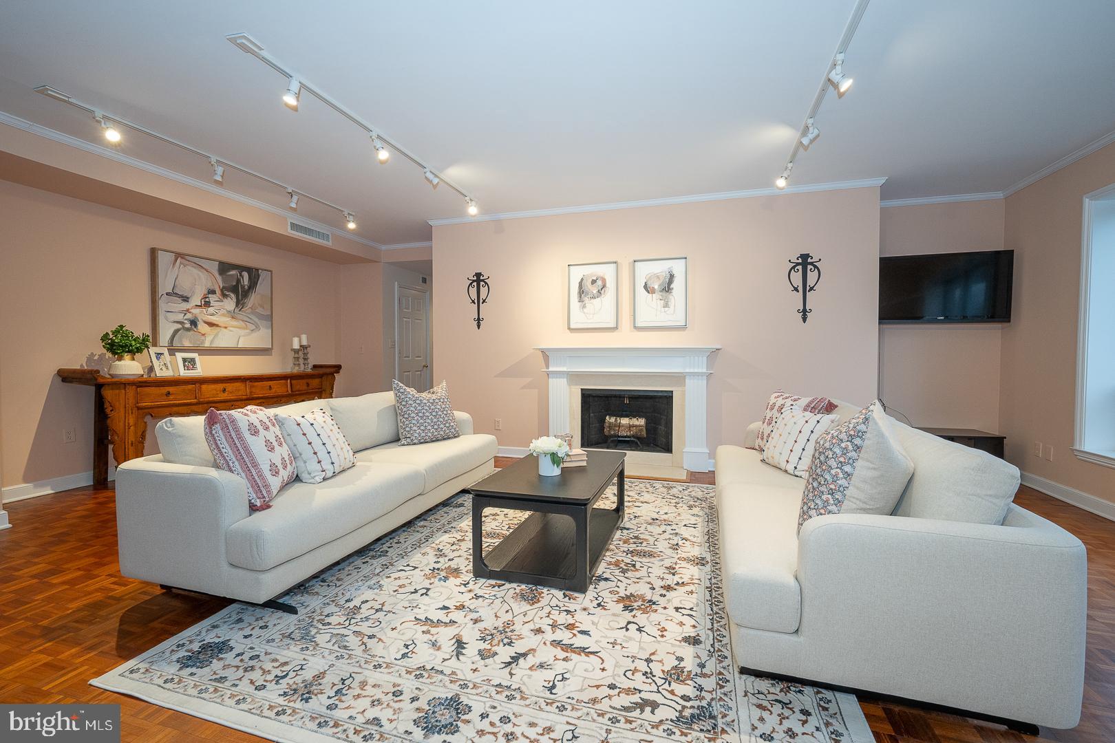 CHESWOLD ESTATES - Residential