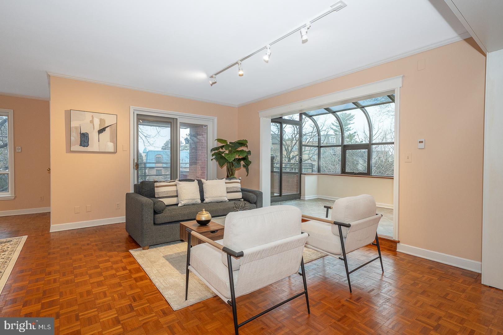 CHESWOLD ESTATES - Residential