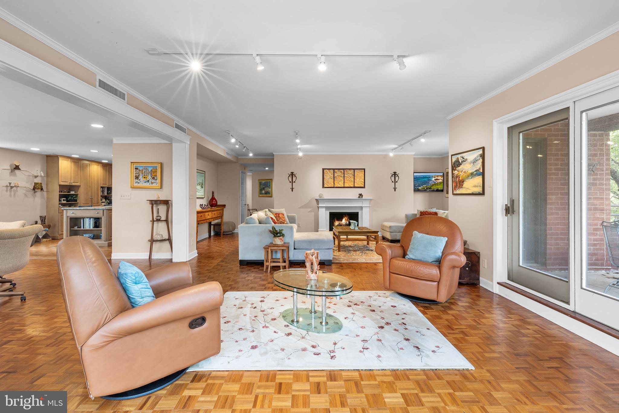 CHESWOLD ESTATES - Residential