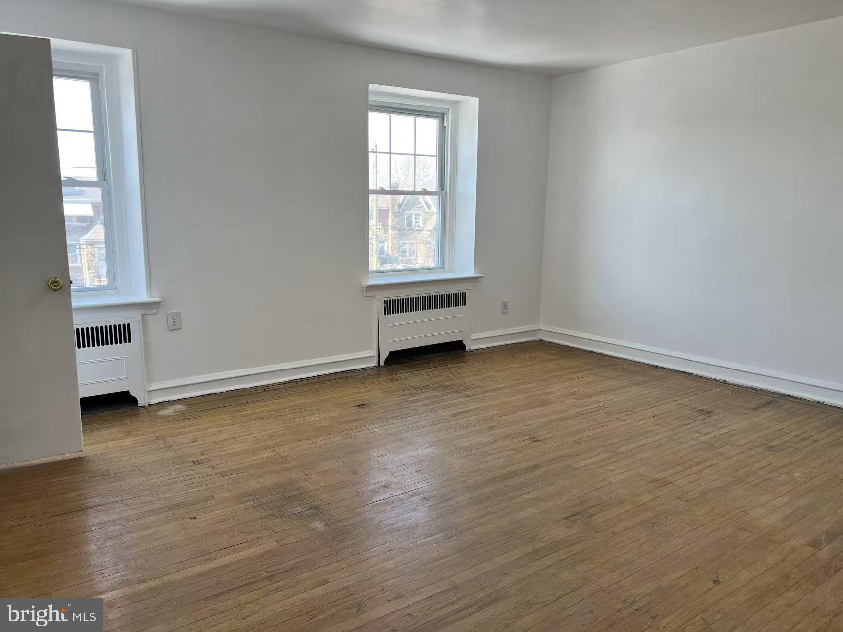 OXFORD CIRCLE - Residential Lease