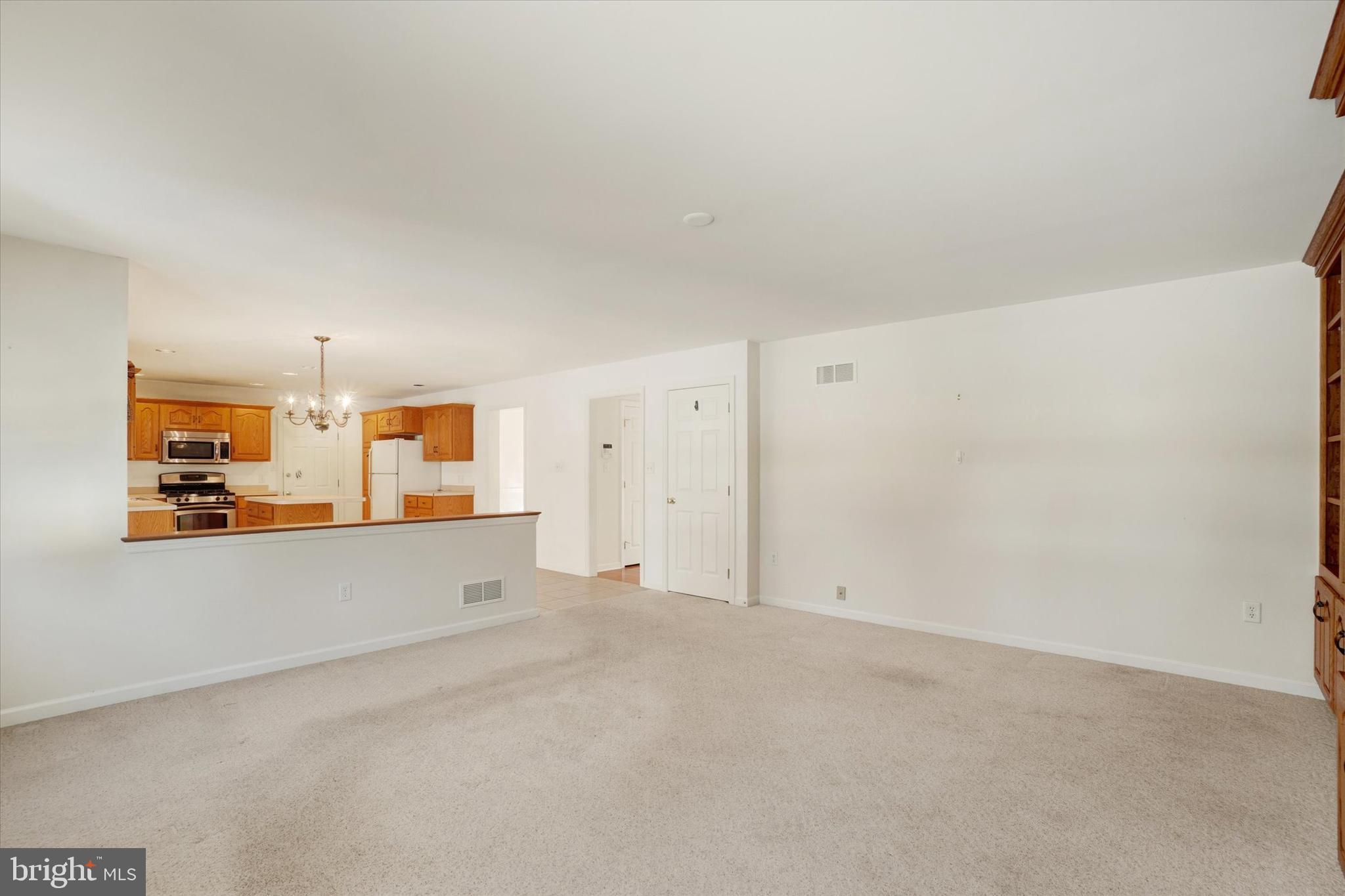 CHESTNUT RIDGE - Residential