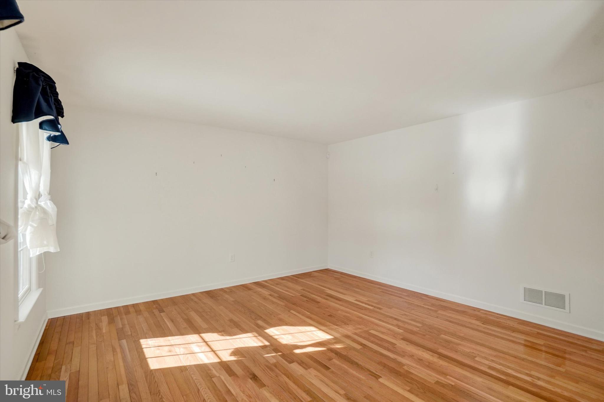 CHESTNUT RIDGE - Residential