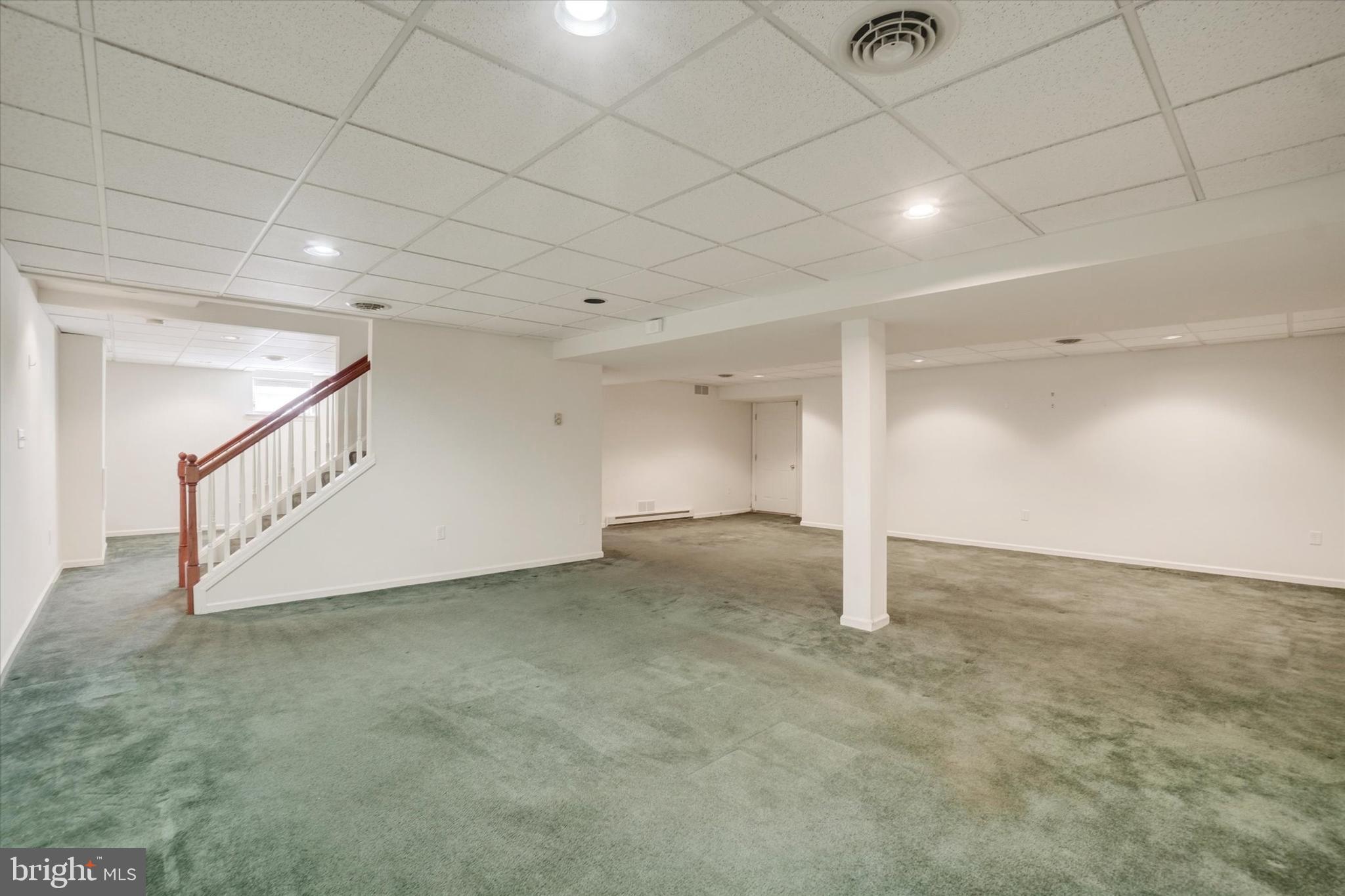 CHESTNUT RIDGE - Residential