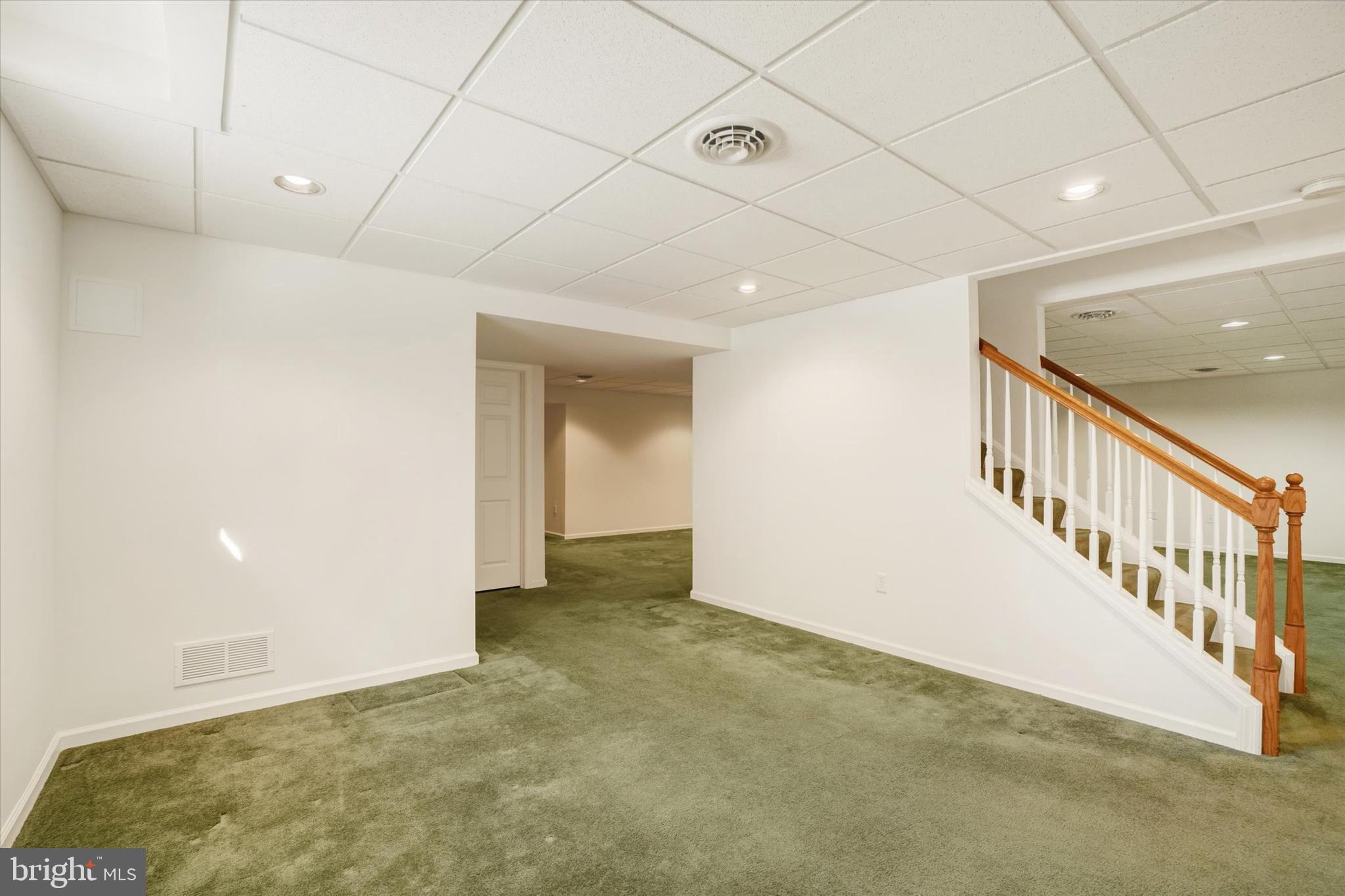 CHESTNUT RIDGE - Residential