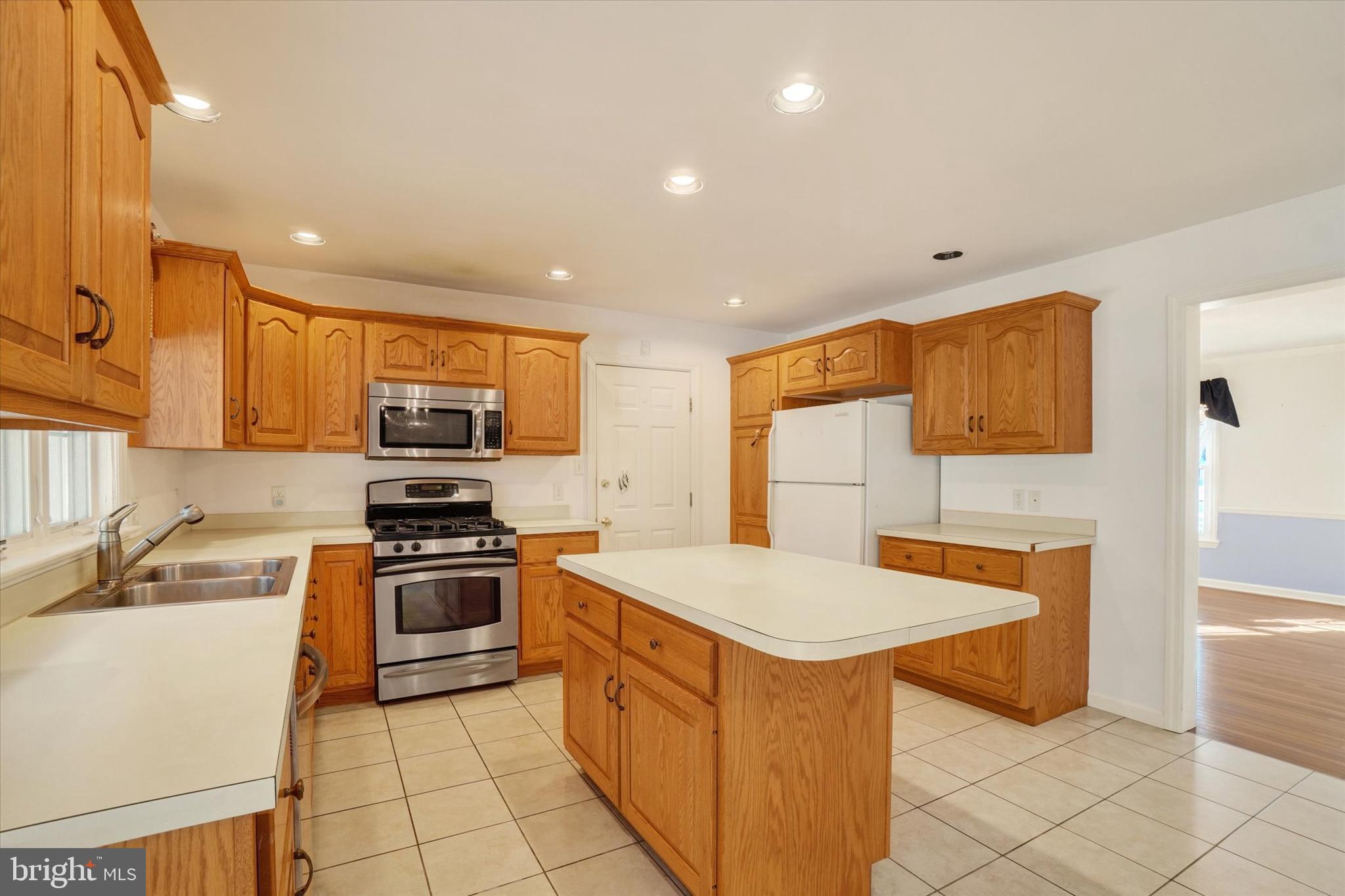 CHESTNUT RIDGE - Residential