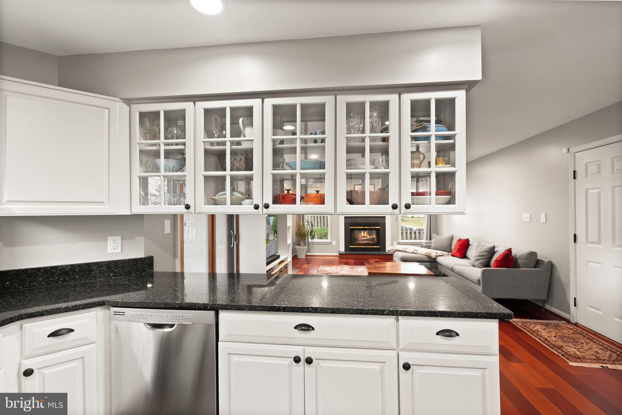 MANORS OF LEESBURG - Residential