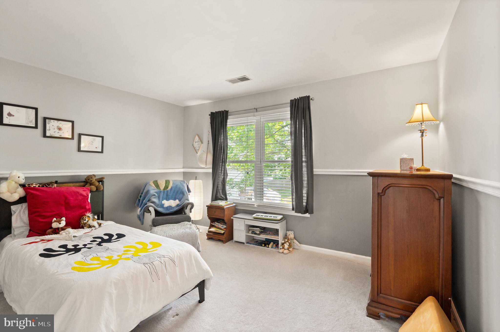 MANORS OF LEESBURG - Residential