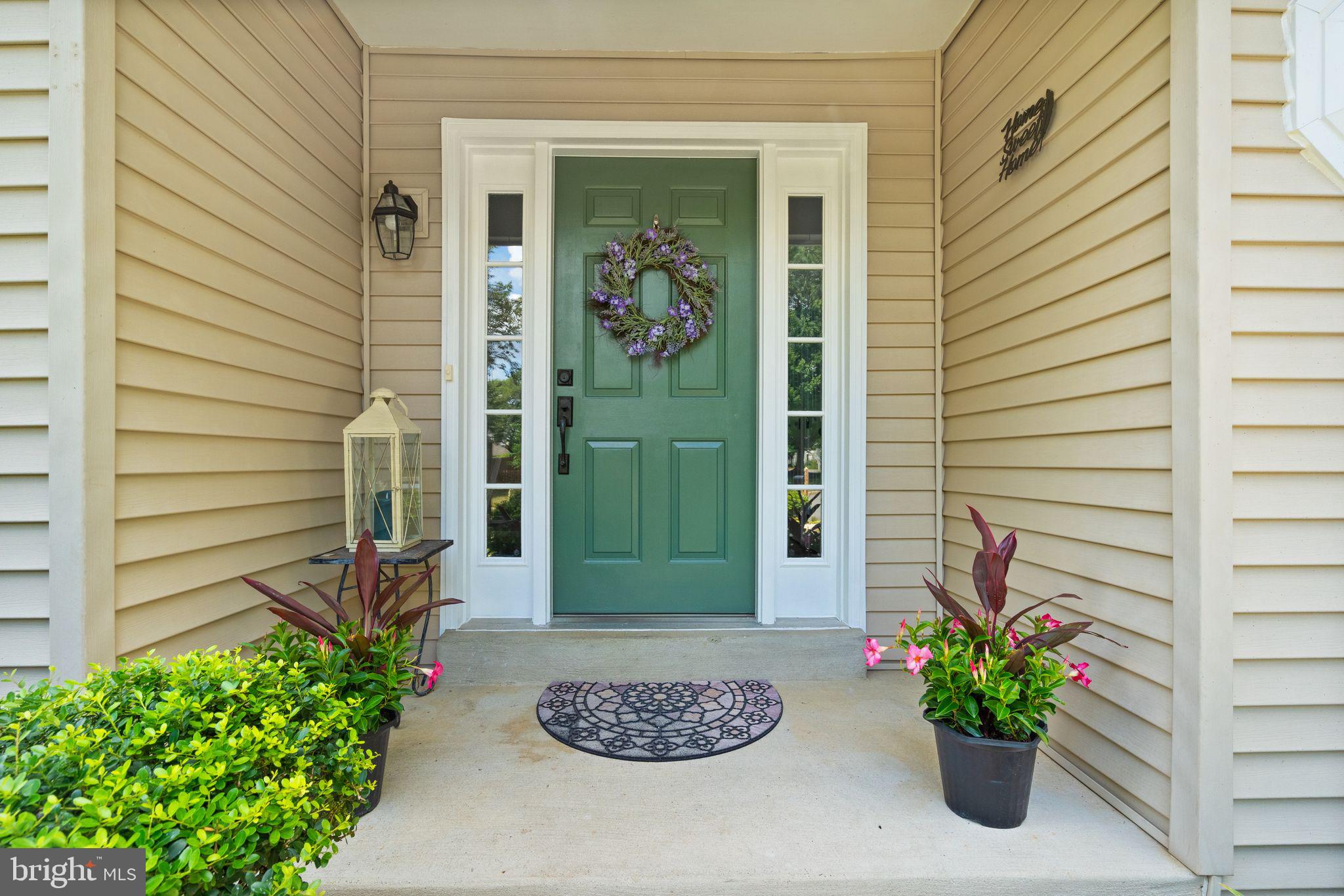 MANORS OF LEESBURG - Residential