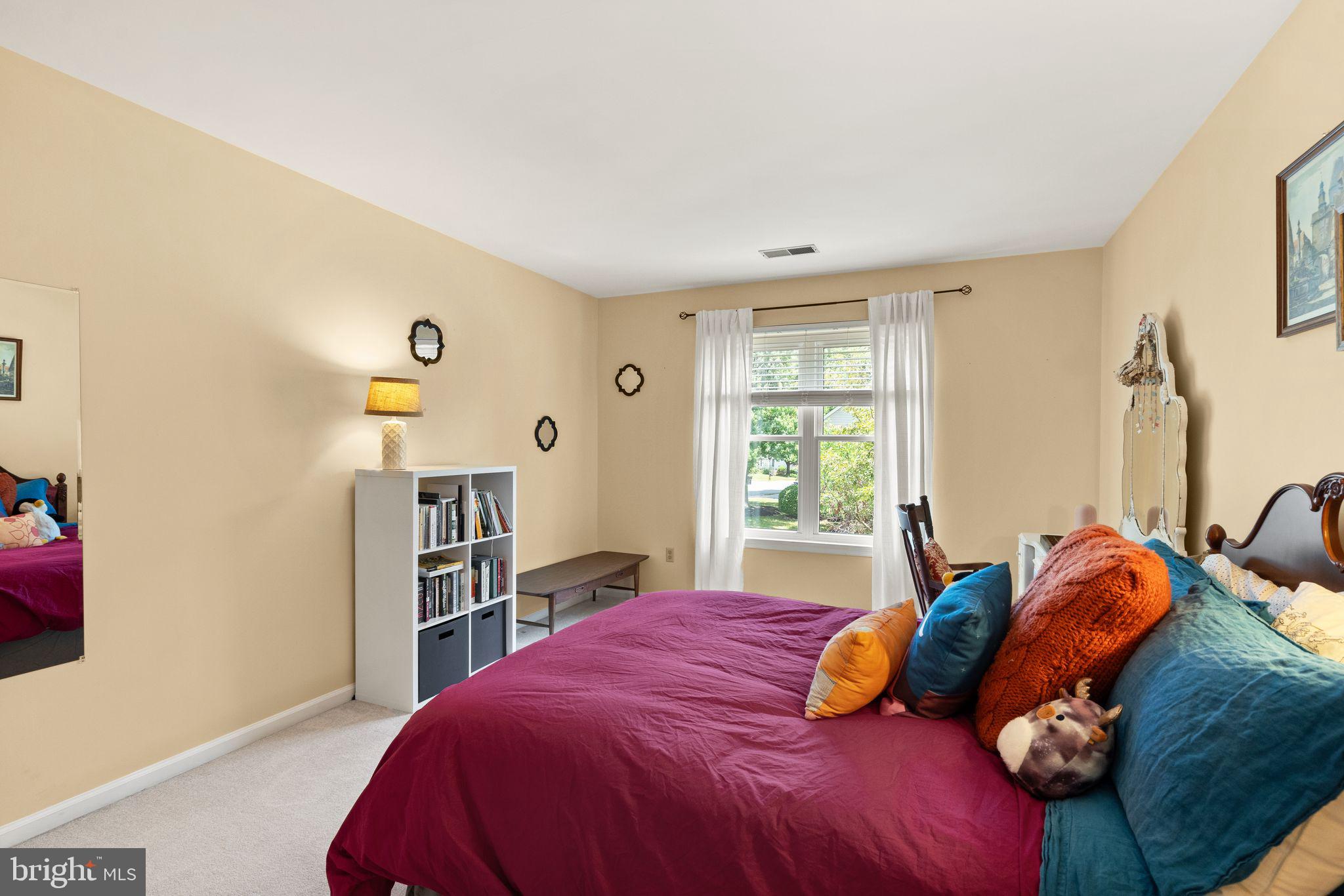 MANORS OF LEESBURG - Residential