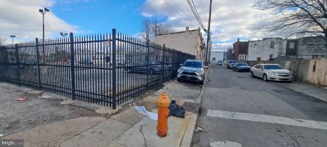 FRANKFORD - Commercial Sale