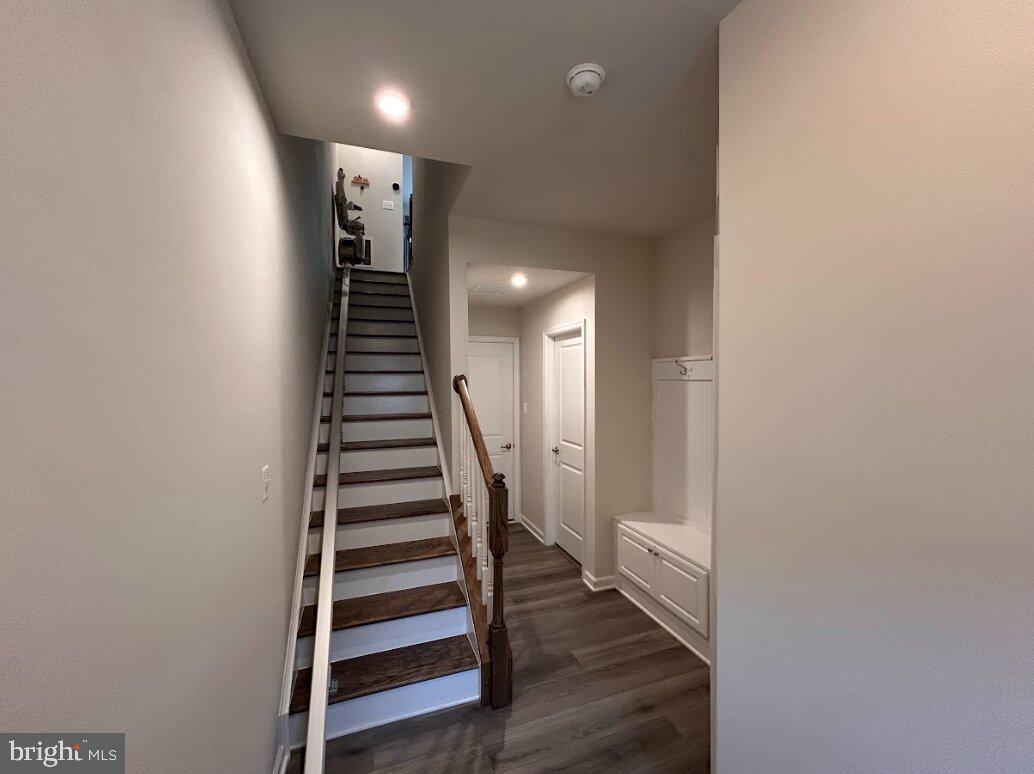 4607 ABBOTSWELL PLACE