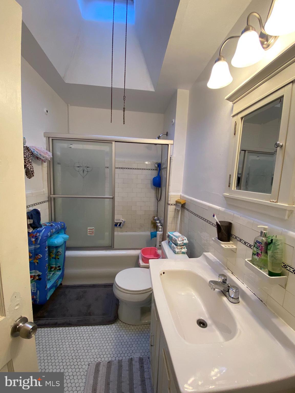 OLNEY - Residential