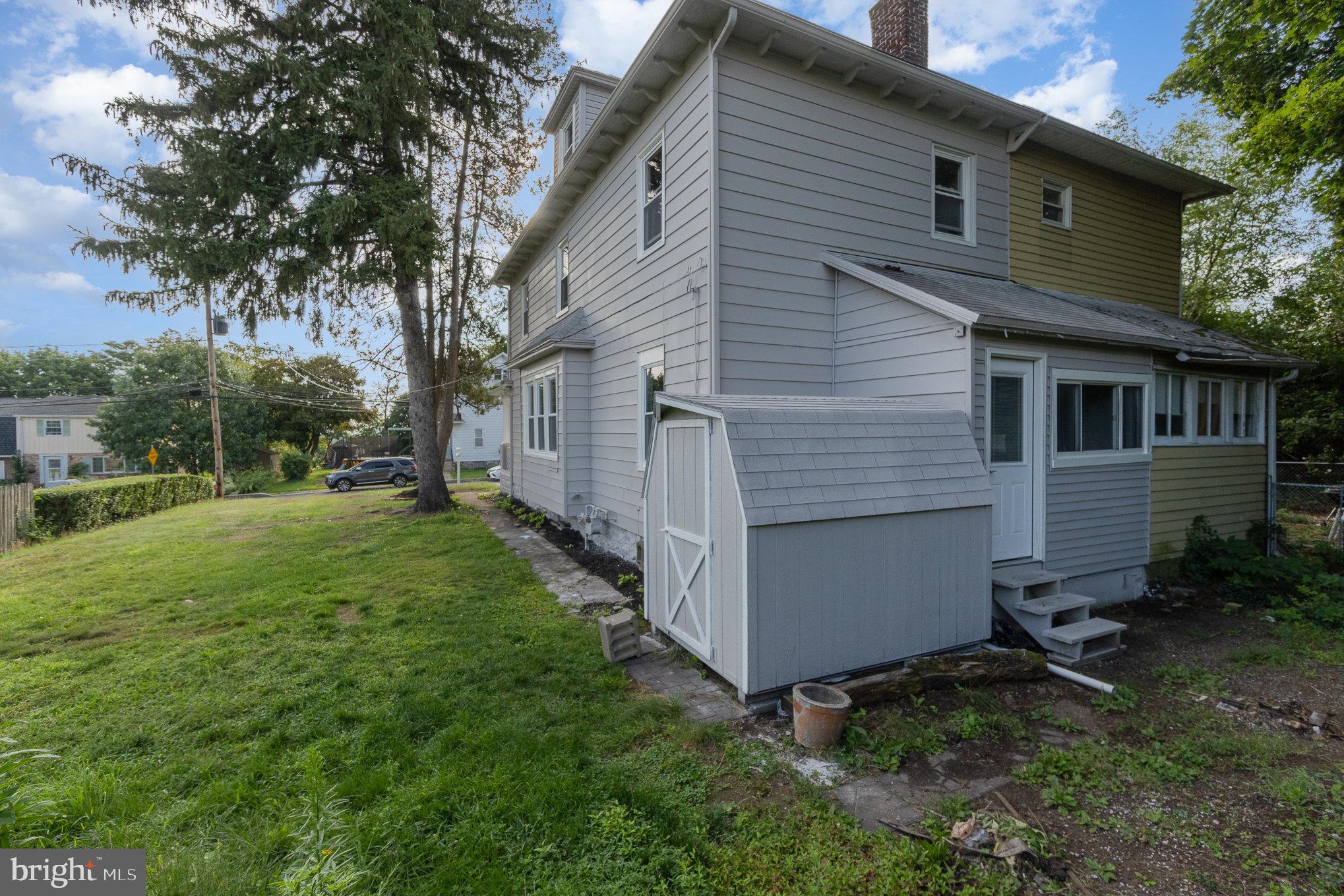 EAST PENNSBORO - Residential