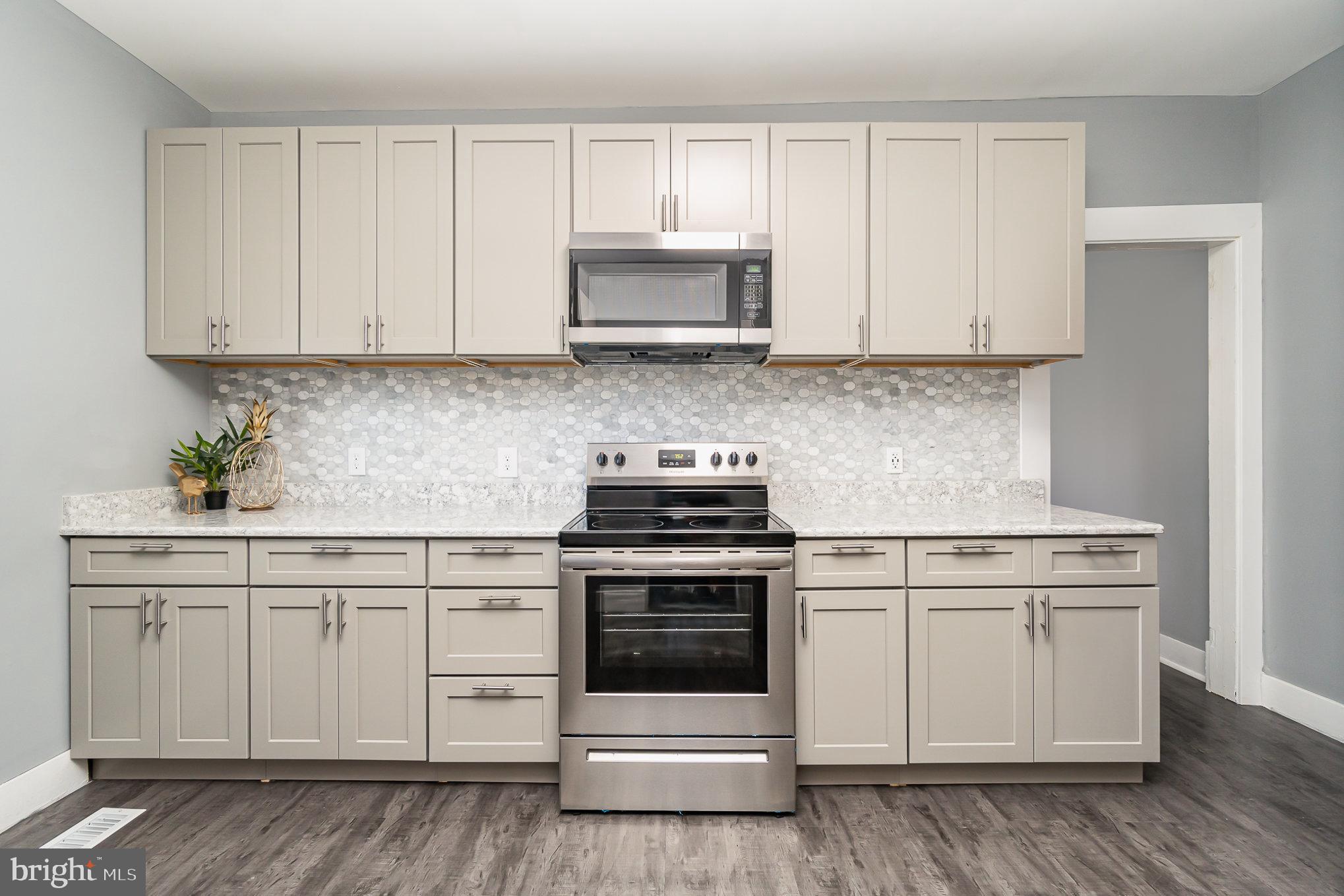 EAST PENNSBORO - Residential