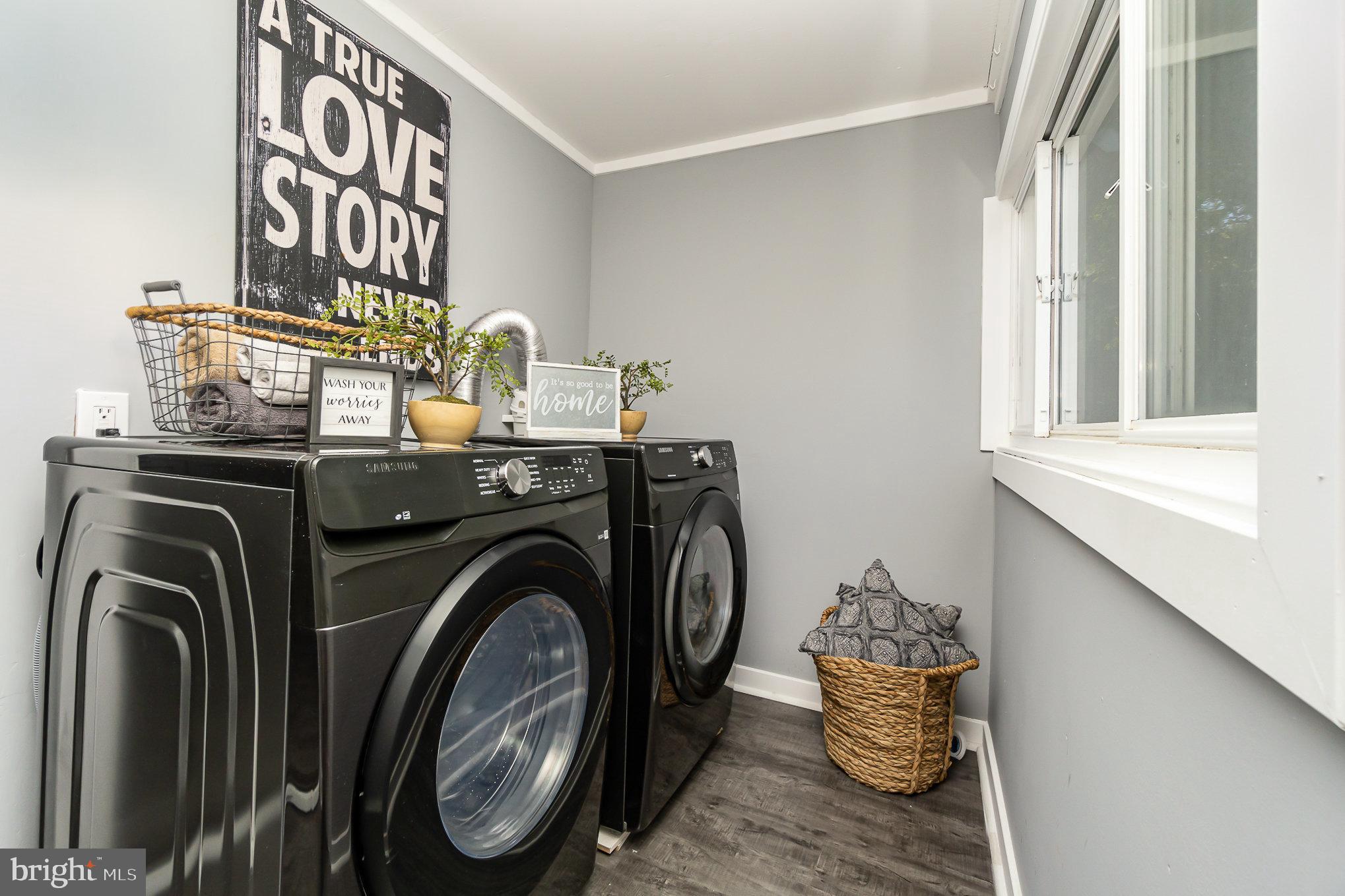 EAST PENNSBORO - Residential