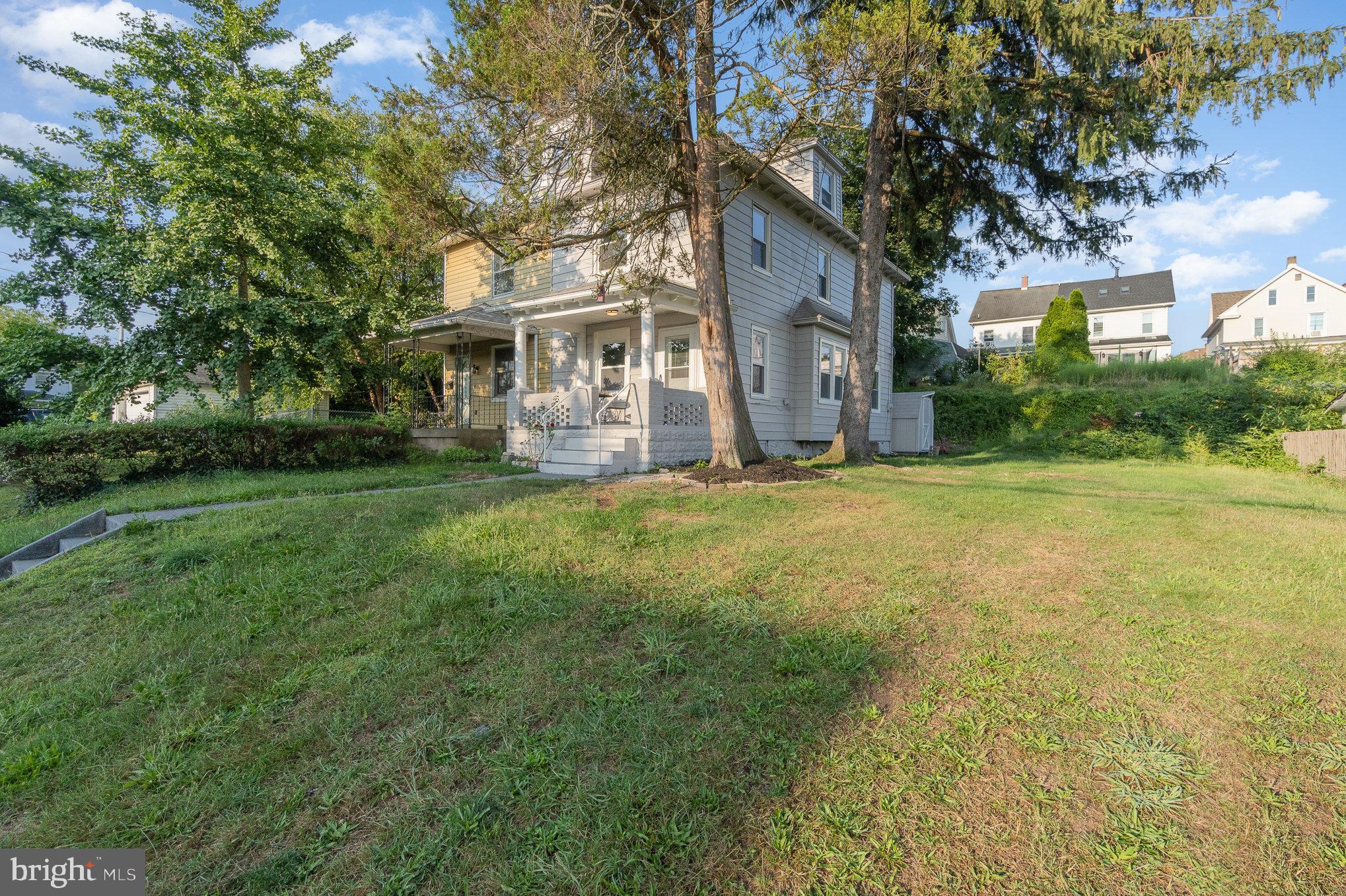 EAST PENNSBORO - Residential