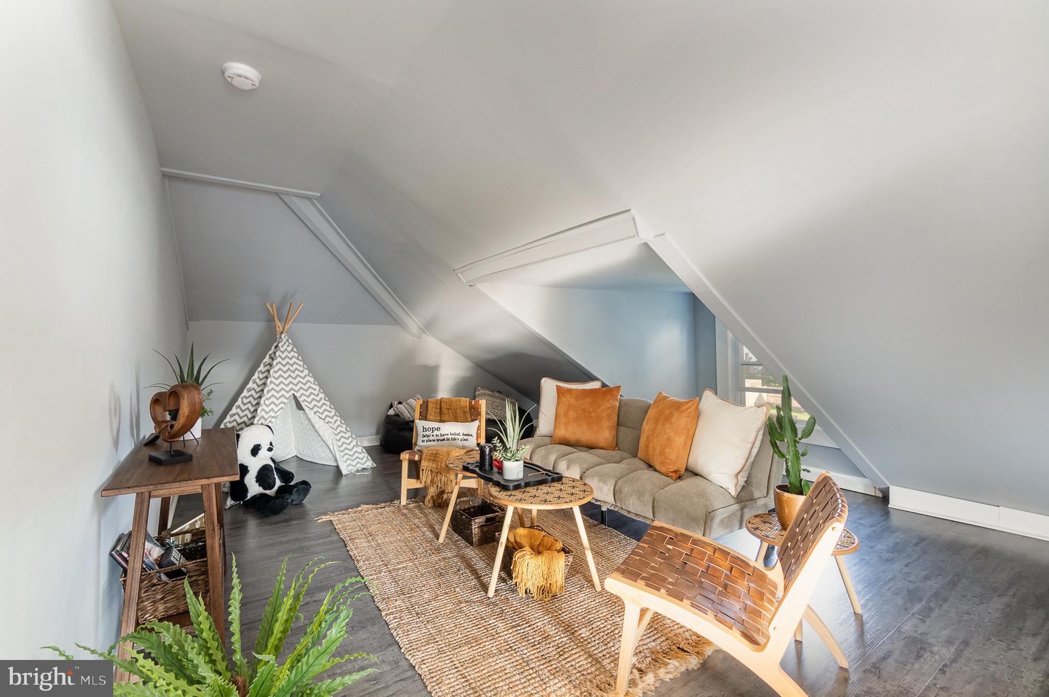 EAST PENNSBORO - Residential